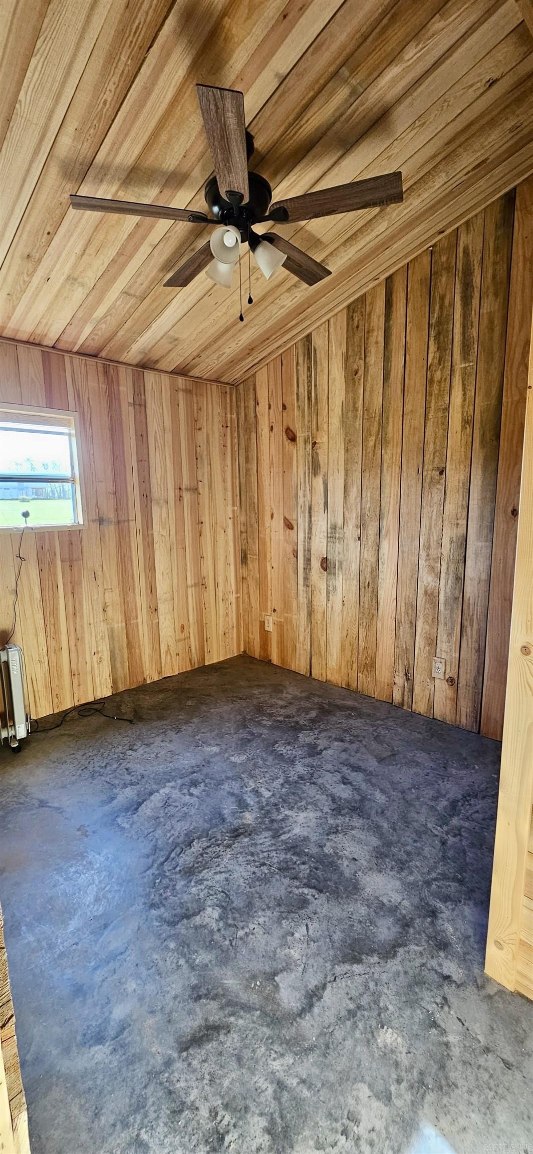 74  Lawdy  Story, AR