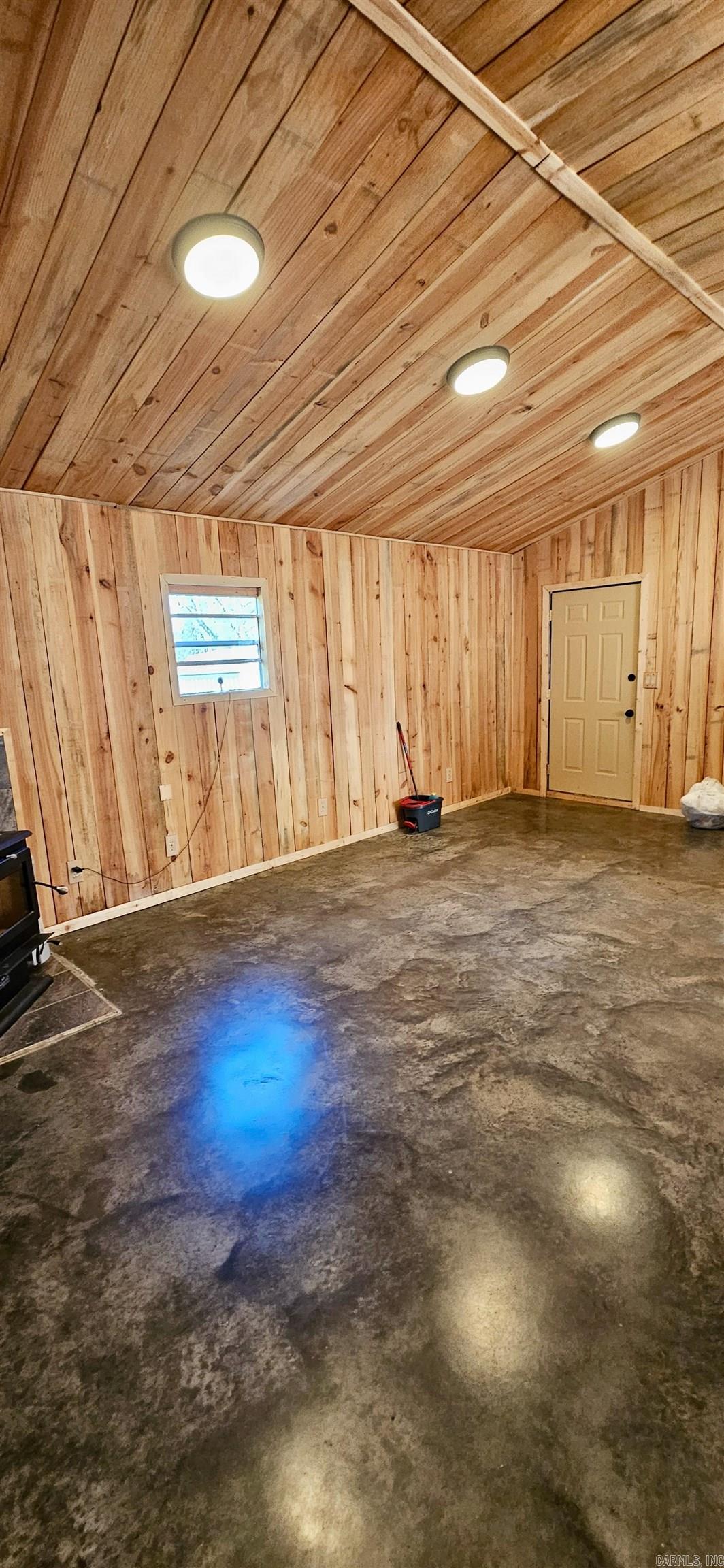 74  Lawdy  Story, AR