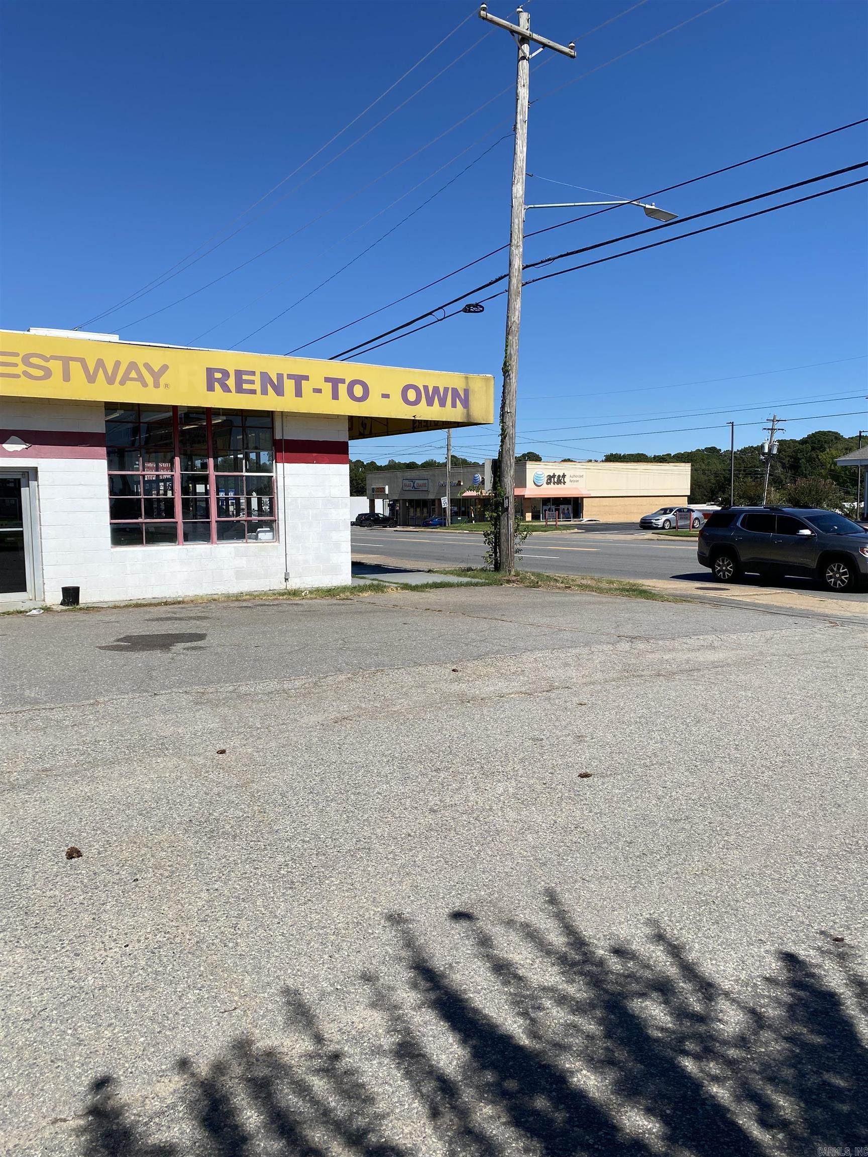 1124  Military  Benton, AR