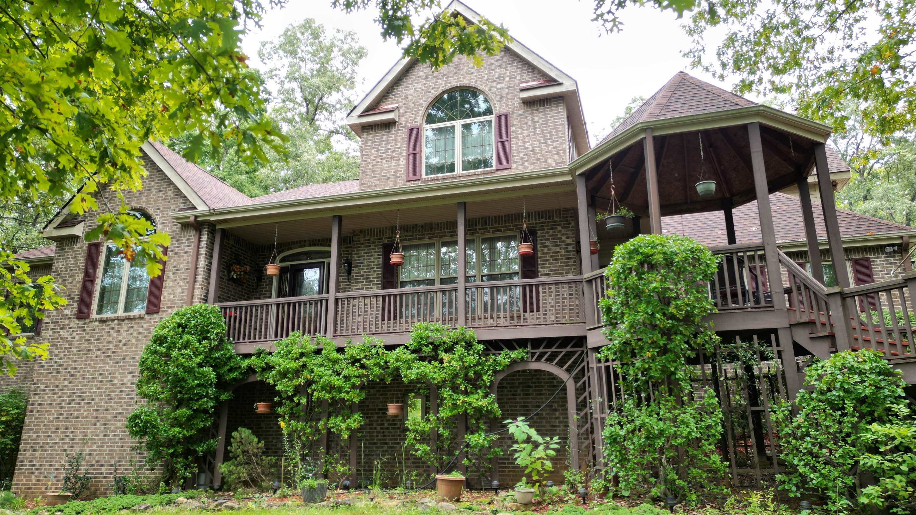 910  Nelsonville  Smithville, AR