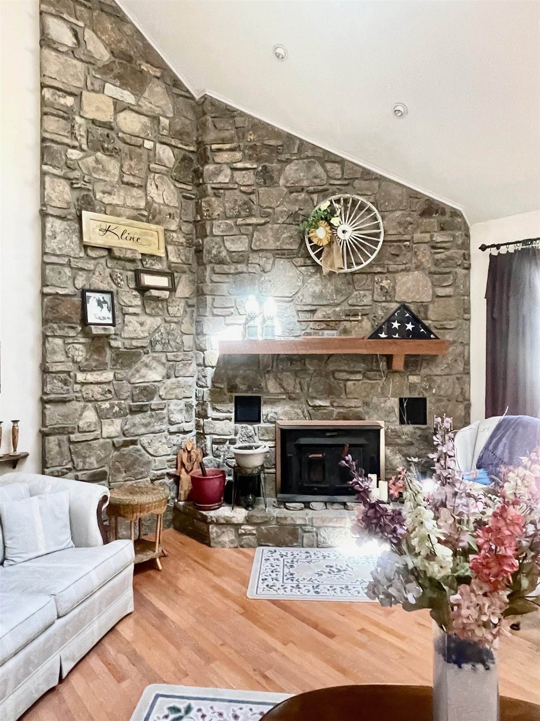 910  Nelsonville  Smithville, AR