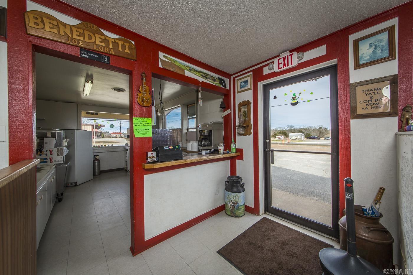4736  Hwy 65 S  Clinton, AR