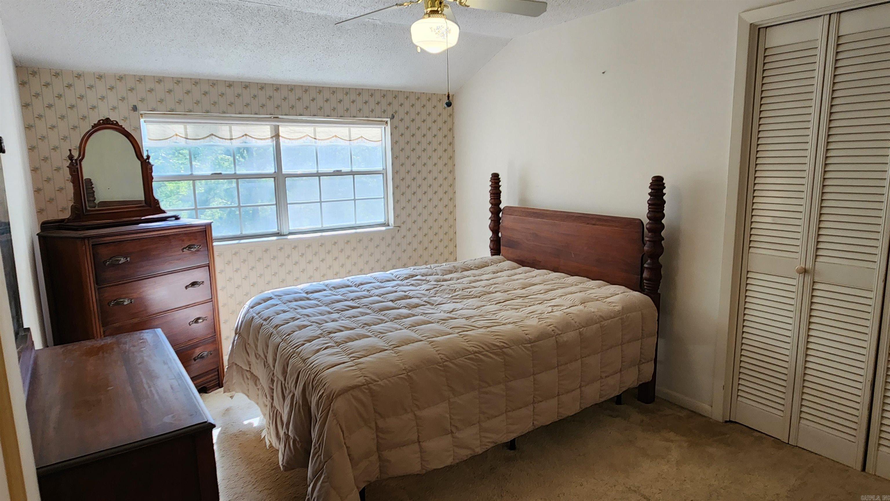2742 E Highway 270  Mount Ida, AR