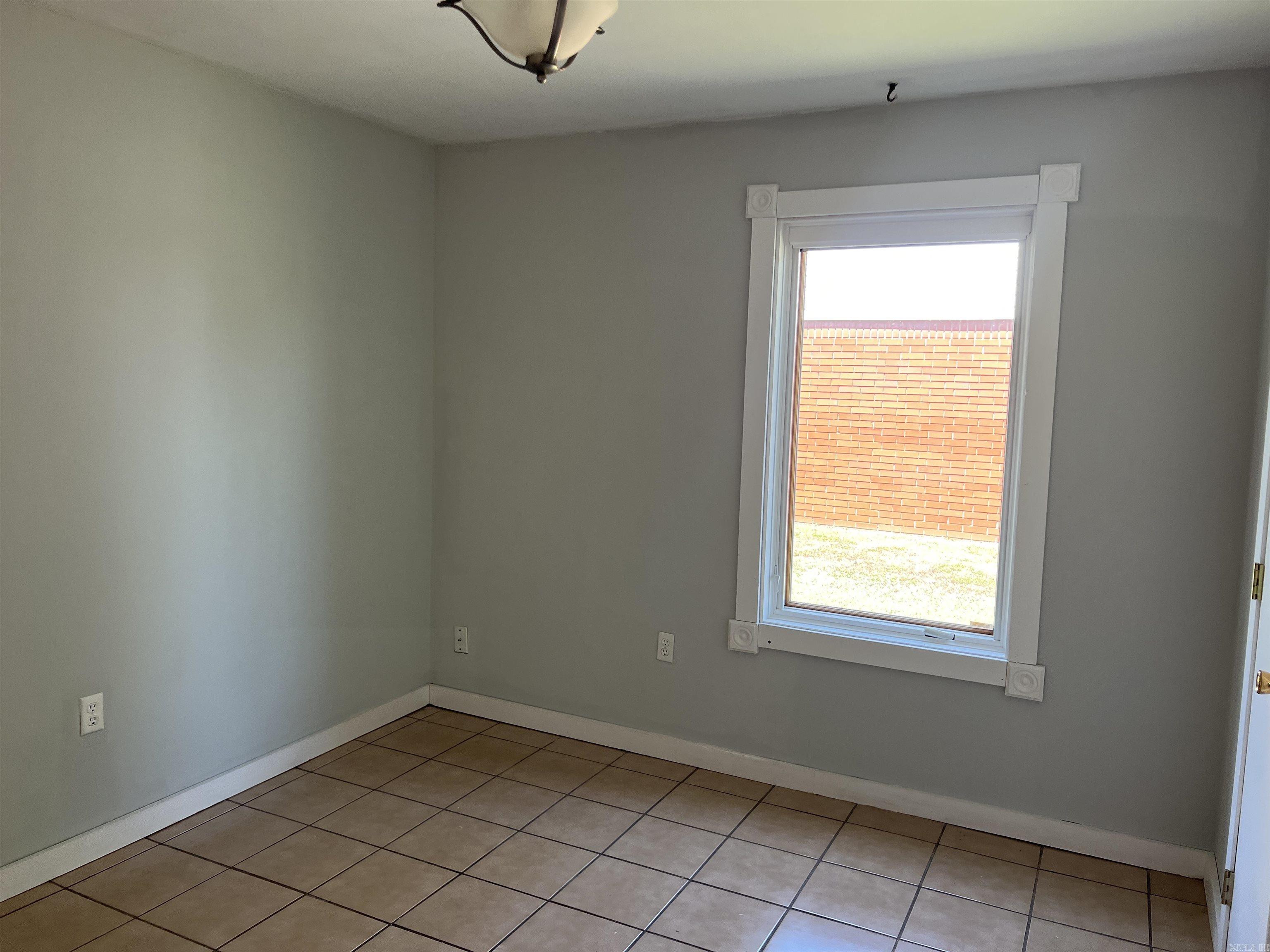 1801 S Oak  Stuttgart, AR