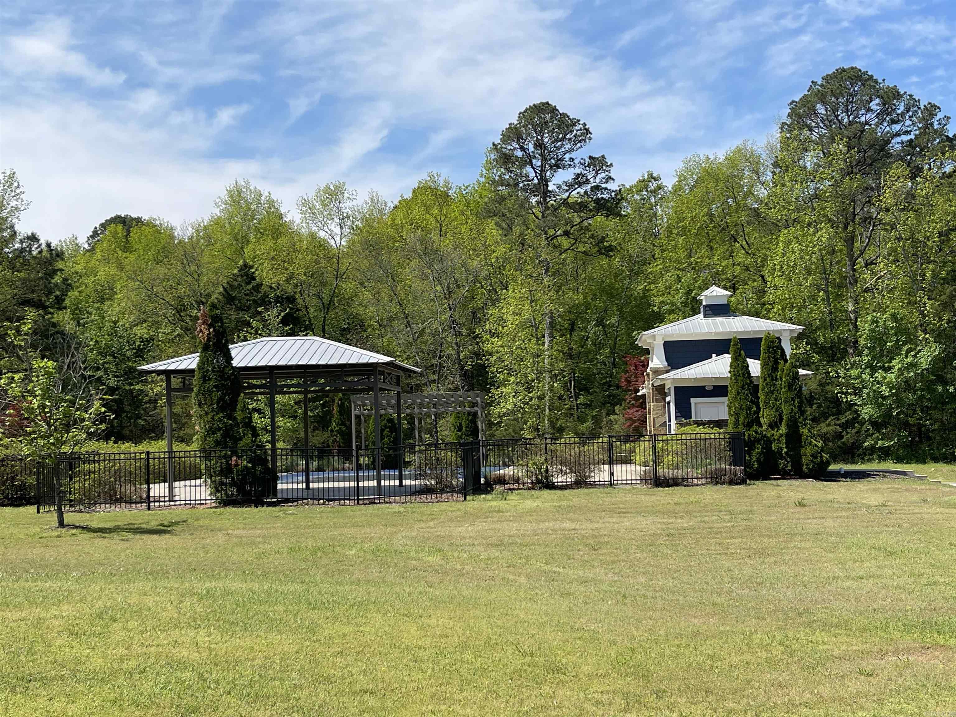 17  Brighton Pointe  Heber Springs, AR