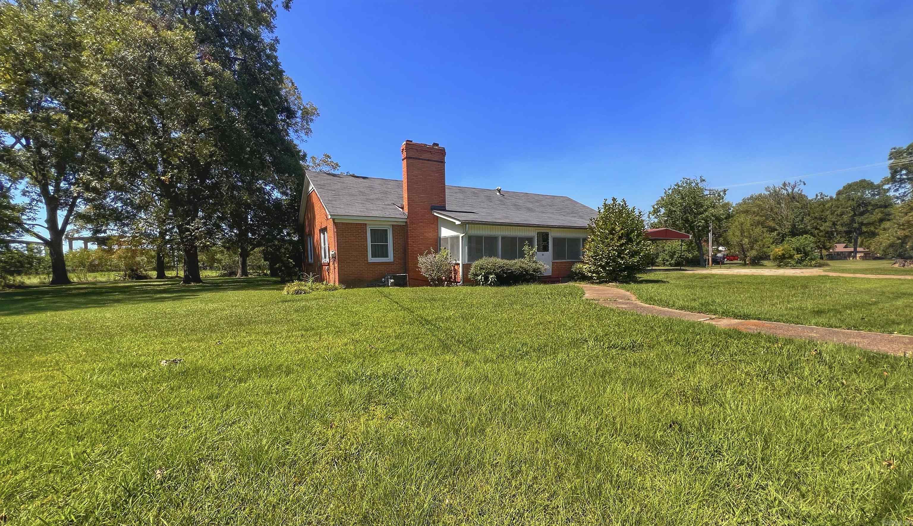 301 S Plum  Bearden, AR