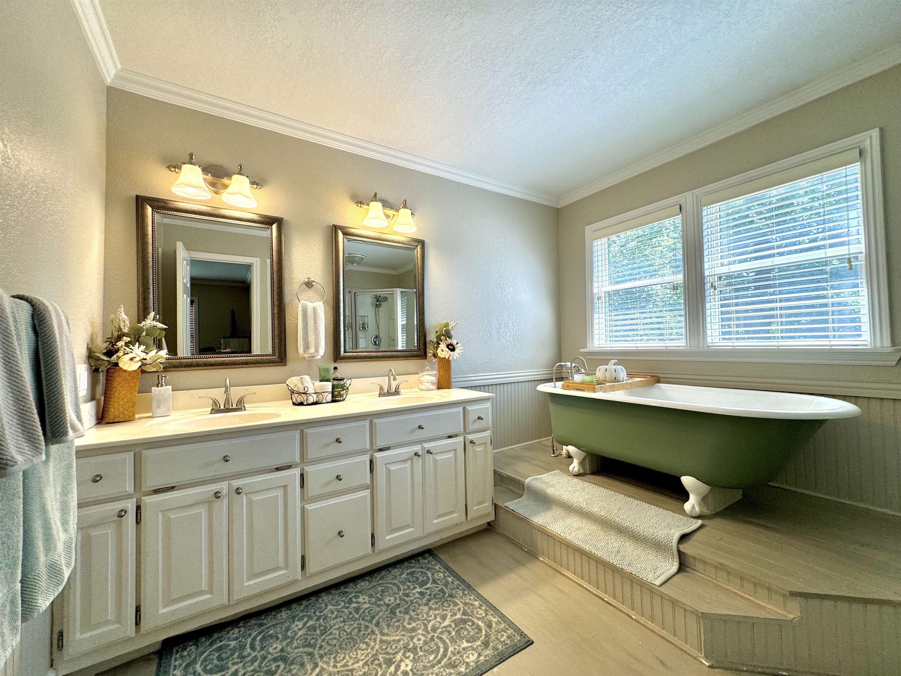 98  Garden Lane  Calico Rock, AR