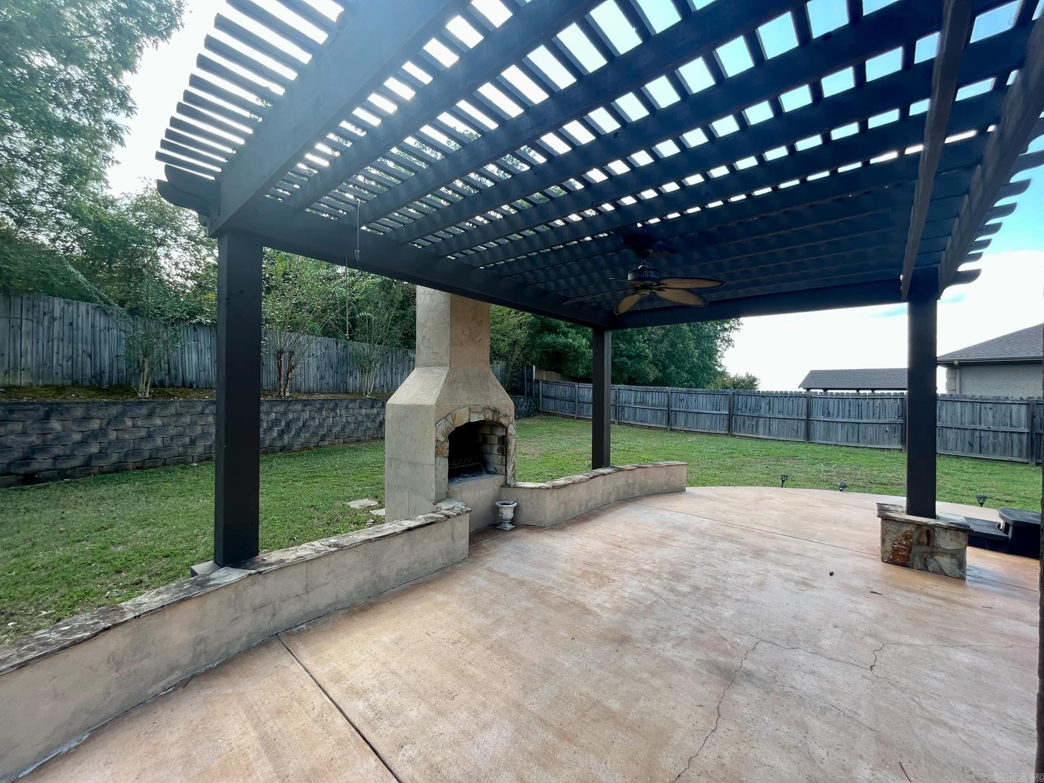 1313  Nature  Benton, AR