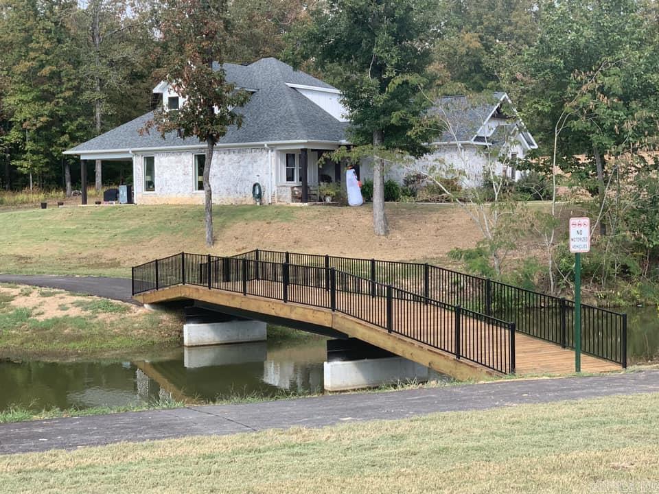 1313  Nature  Benton, AR
