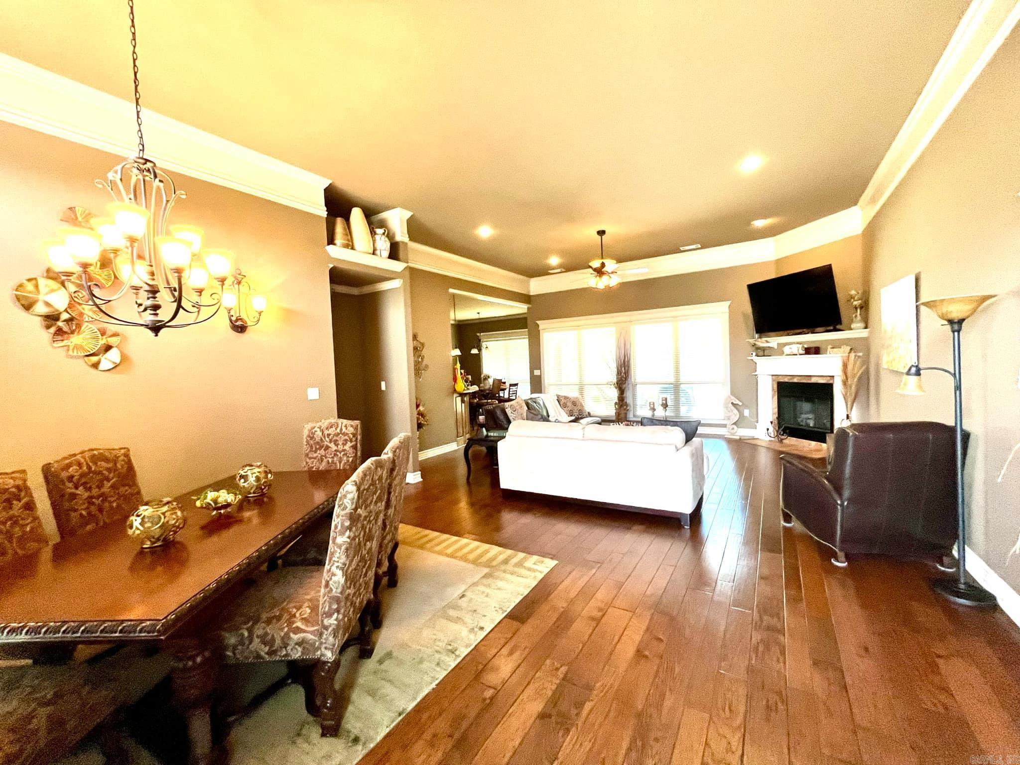 1313  Nature  Benton, AR