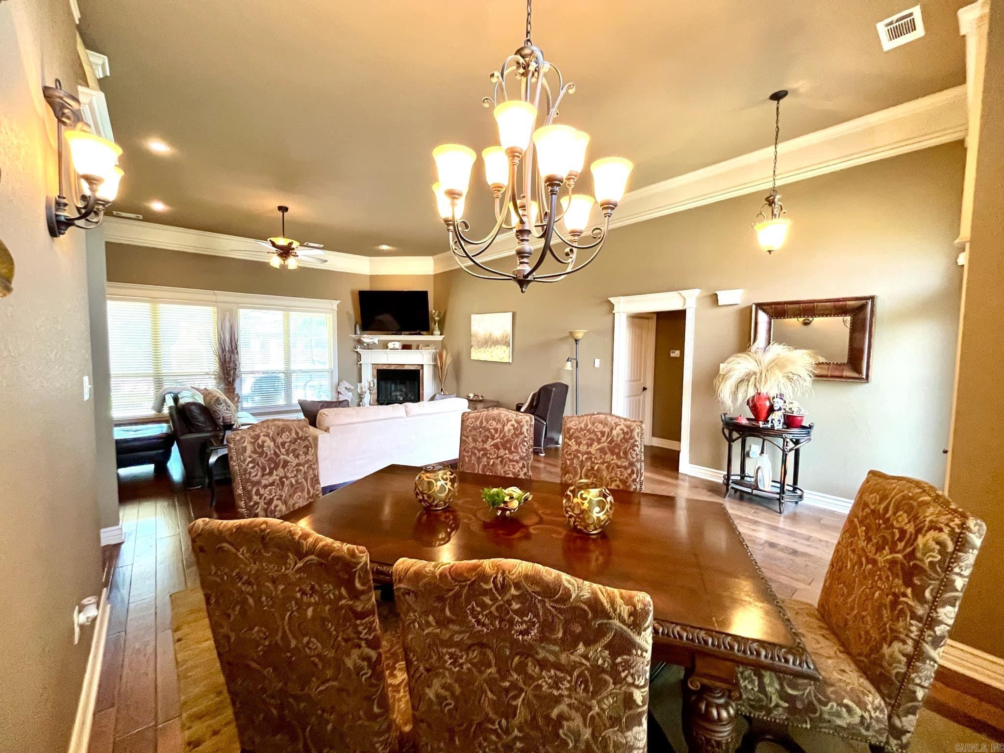 1313  Nature  Benton, AR
