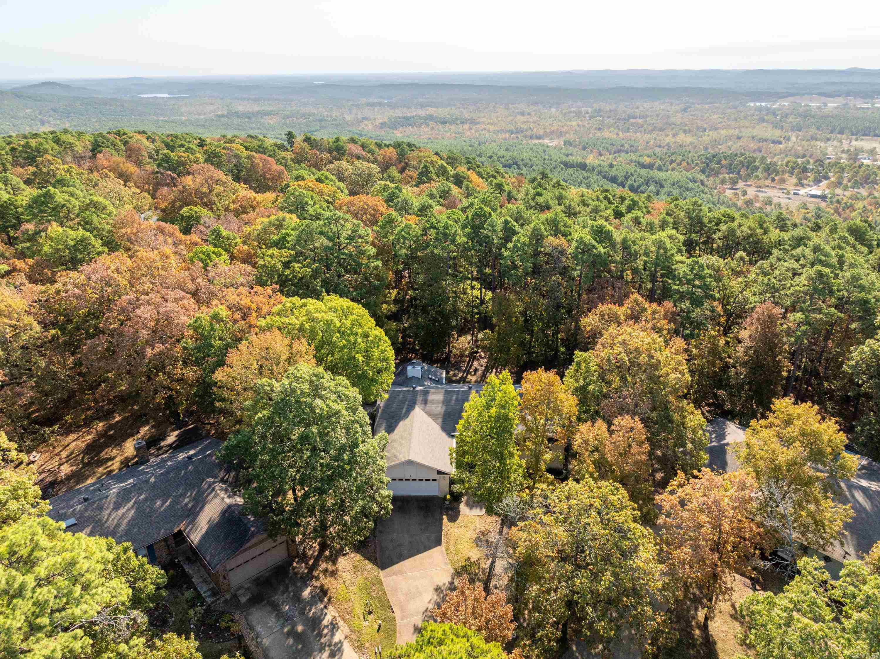 8 Mota Lane Hot Springs Village, AR 71909