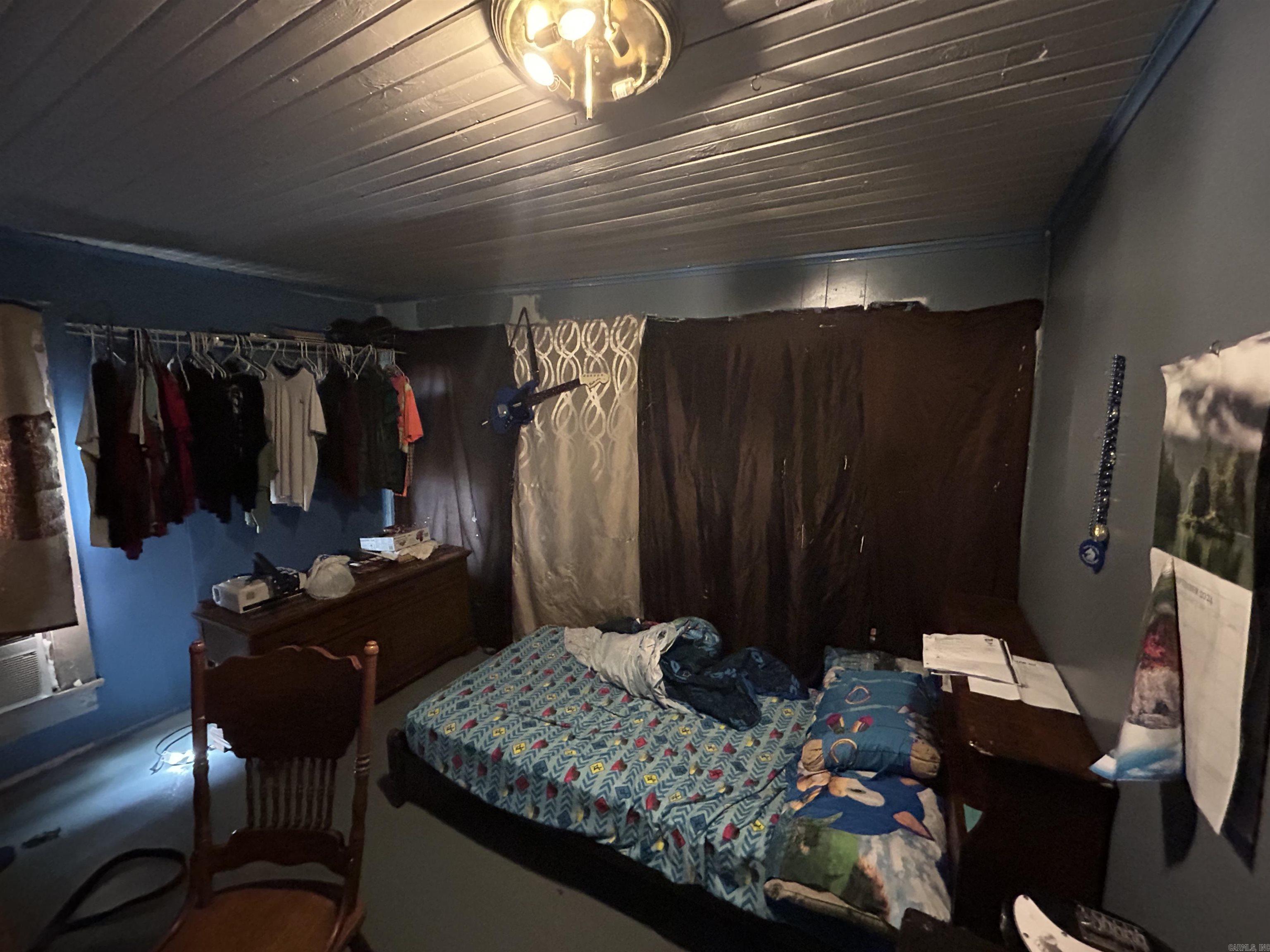 220 E Cross St  De Witt, AR