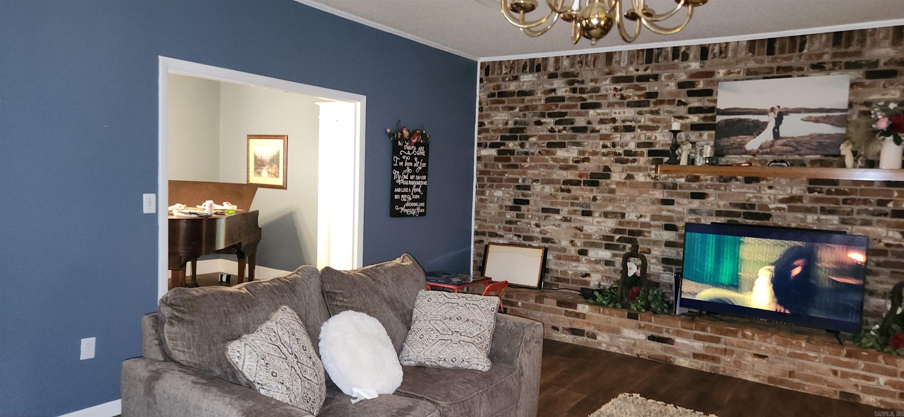 707 Kennedy Star City, AR 71667