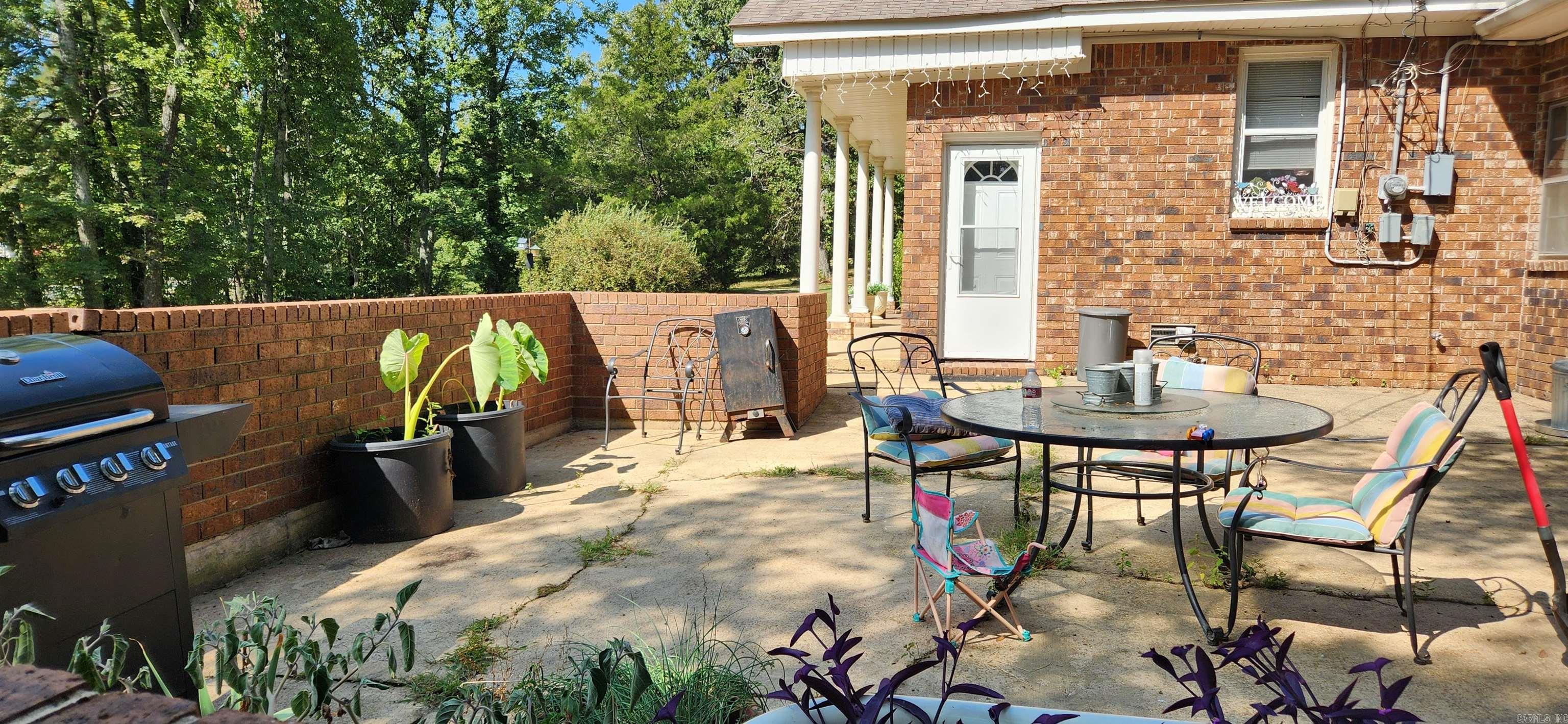 707 Kennedy Star City, AR 71667