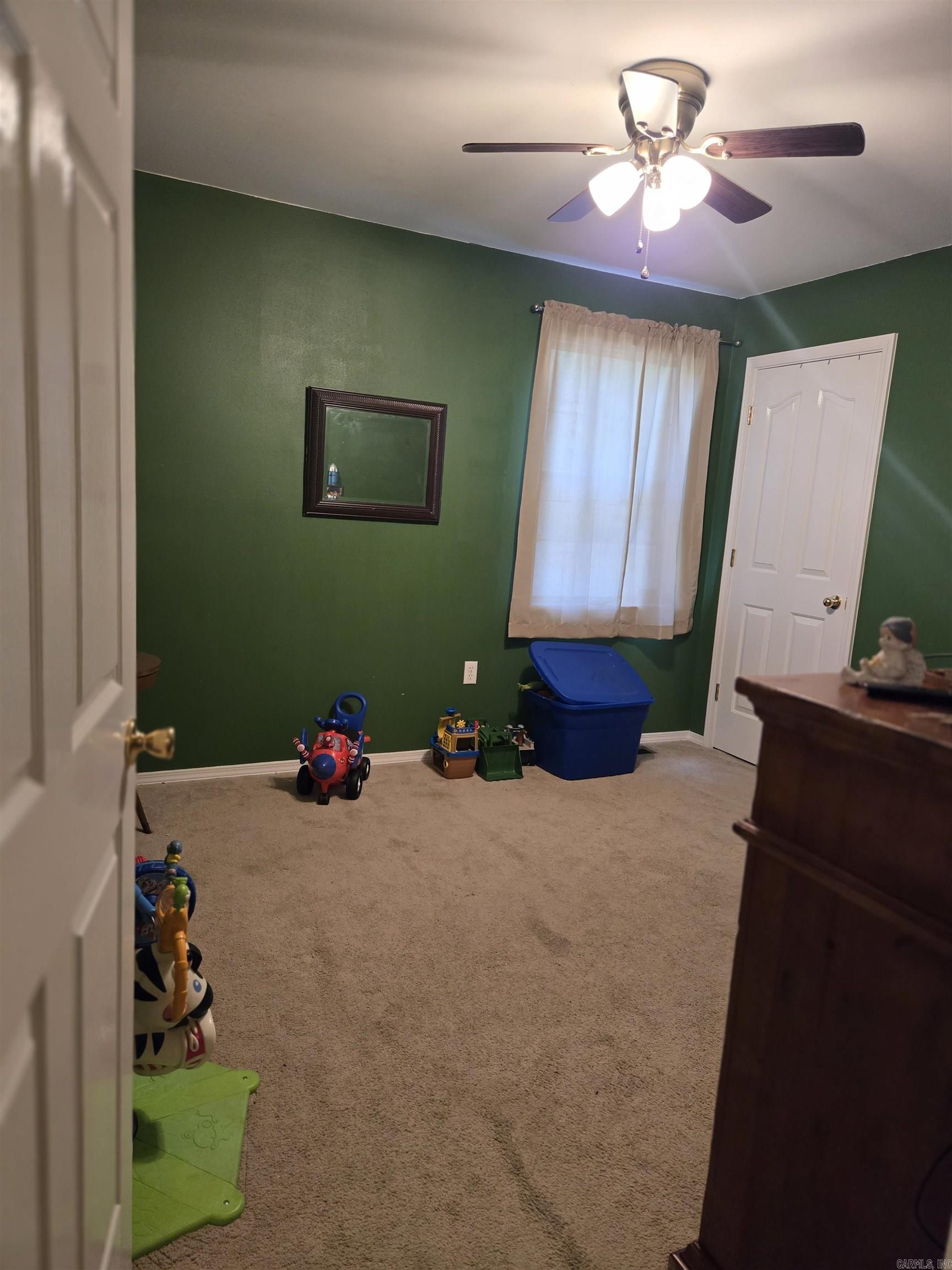 110  CIRCLE R COURT  Lakeside, AR