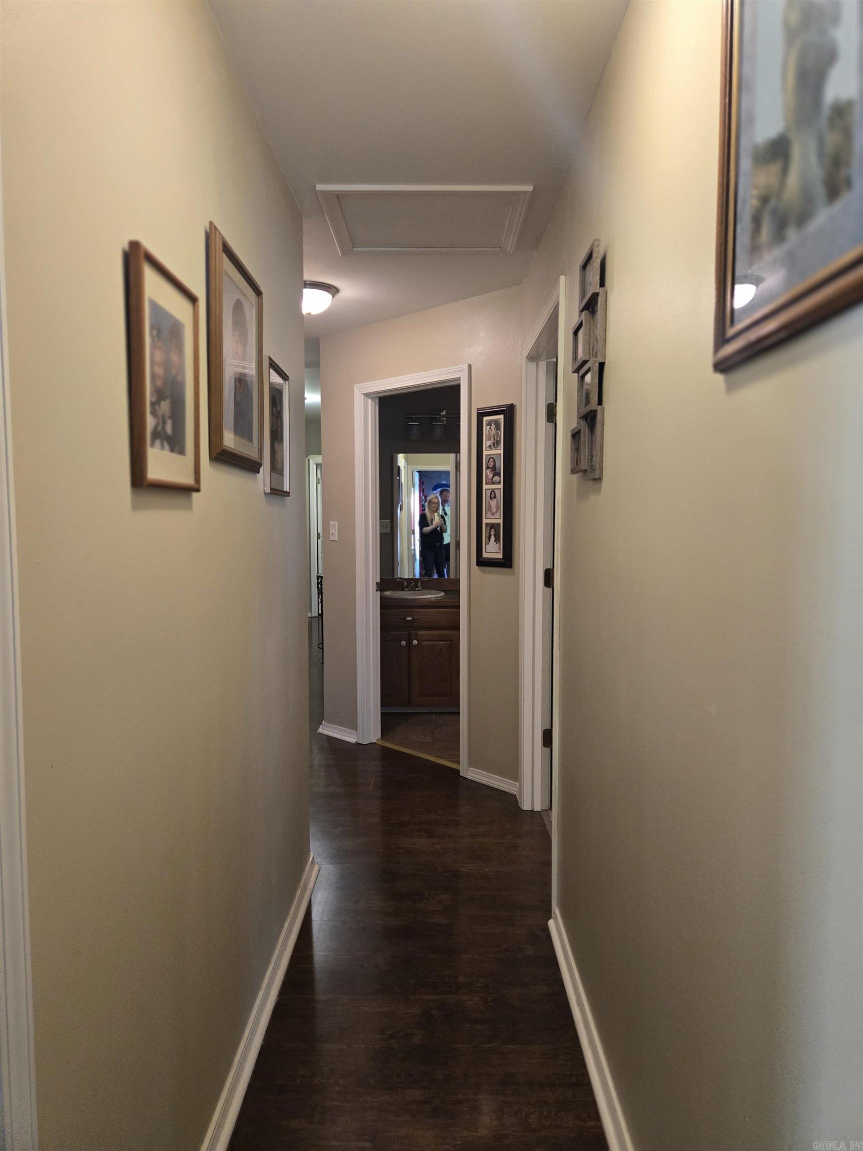 110  CIRCLE R COURT  Lakeside, AR
