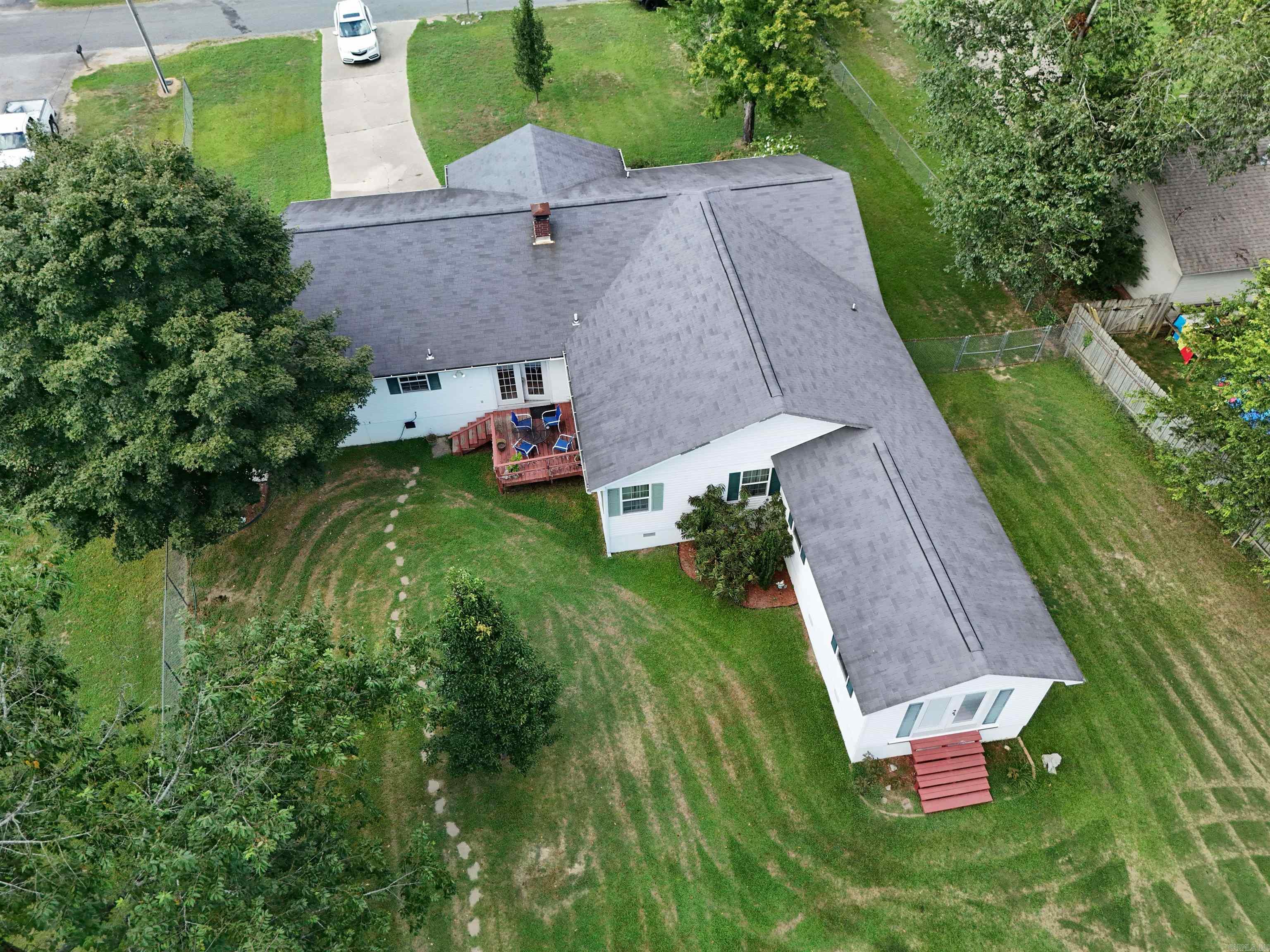 110 CIRCLE R COURT  Lakeside, AR