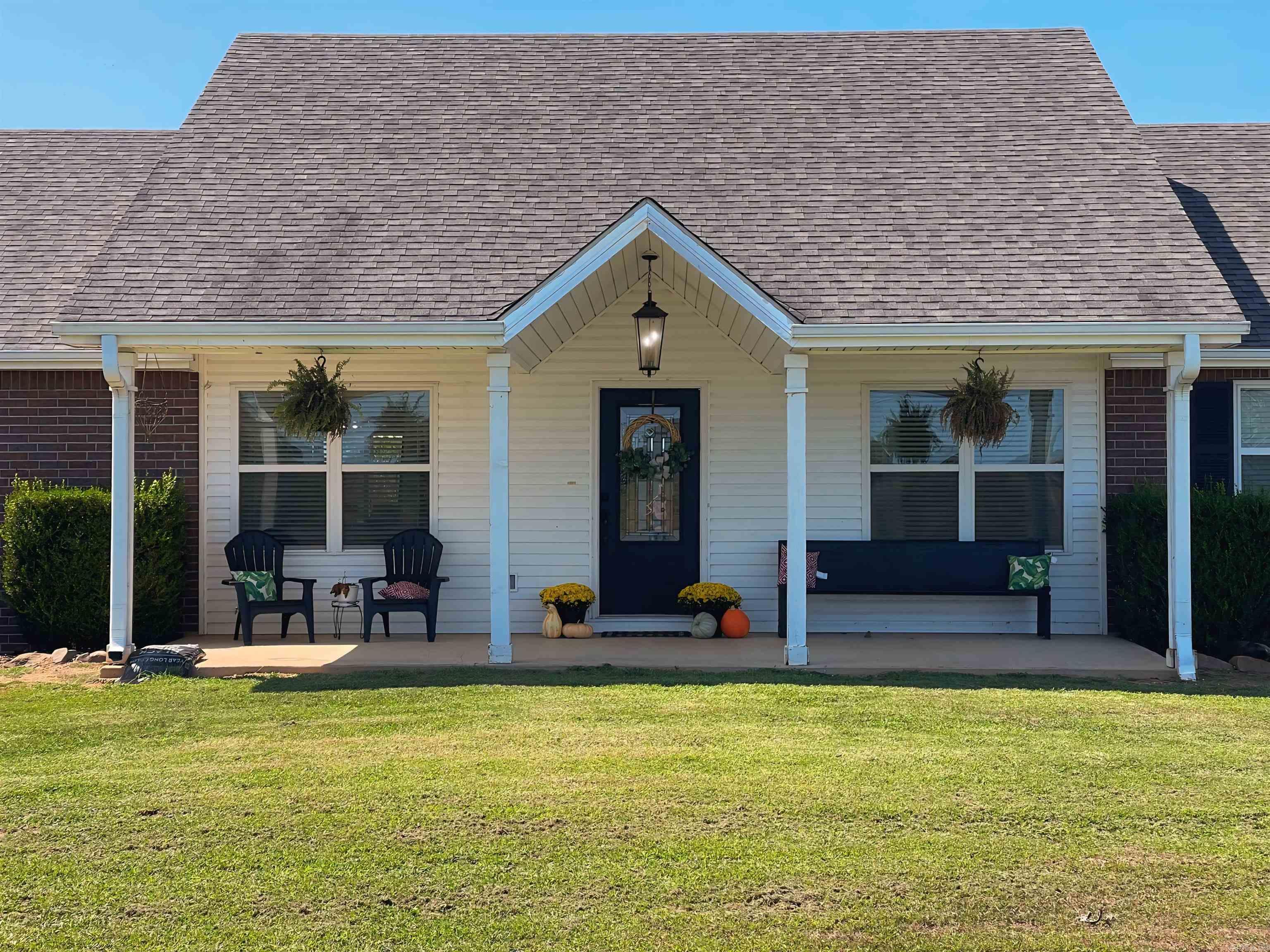 527  Polk Road 59  Mena, AR