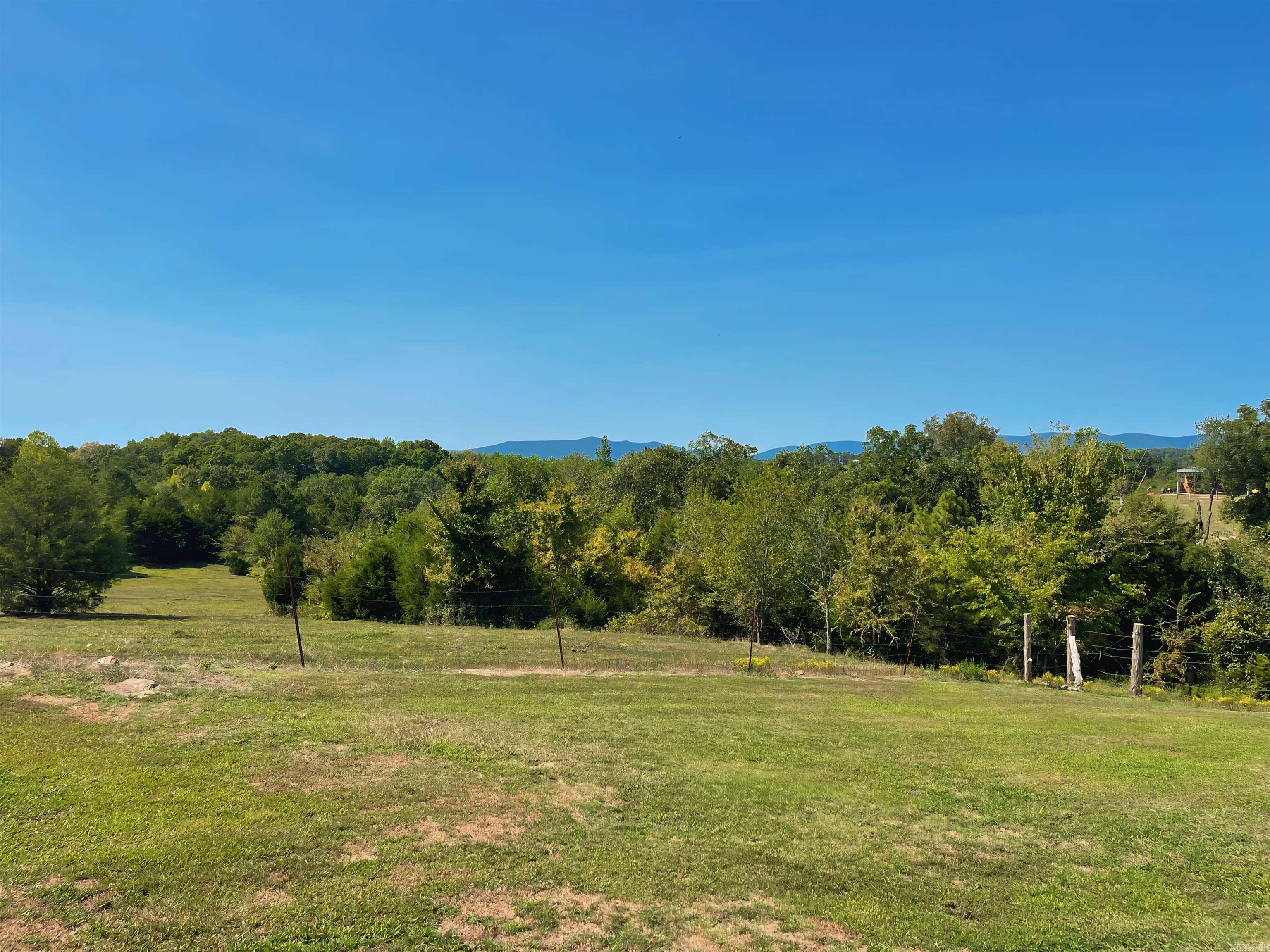 527  Polk Road 59  Mena, AR