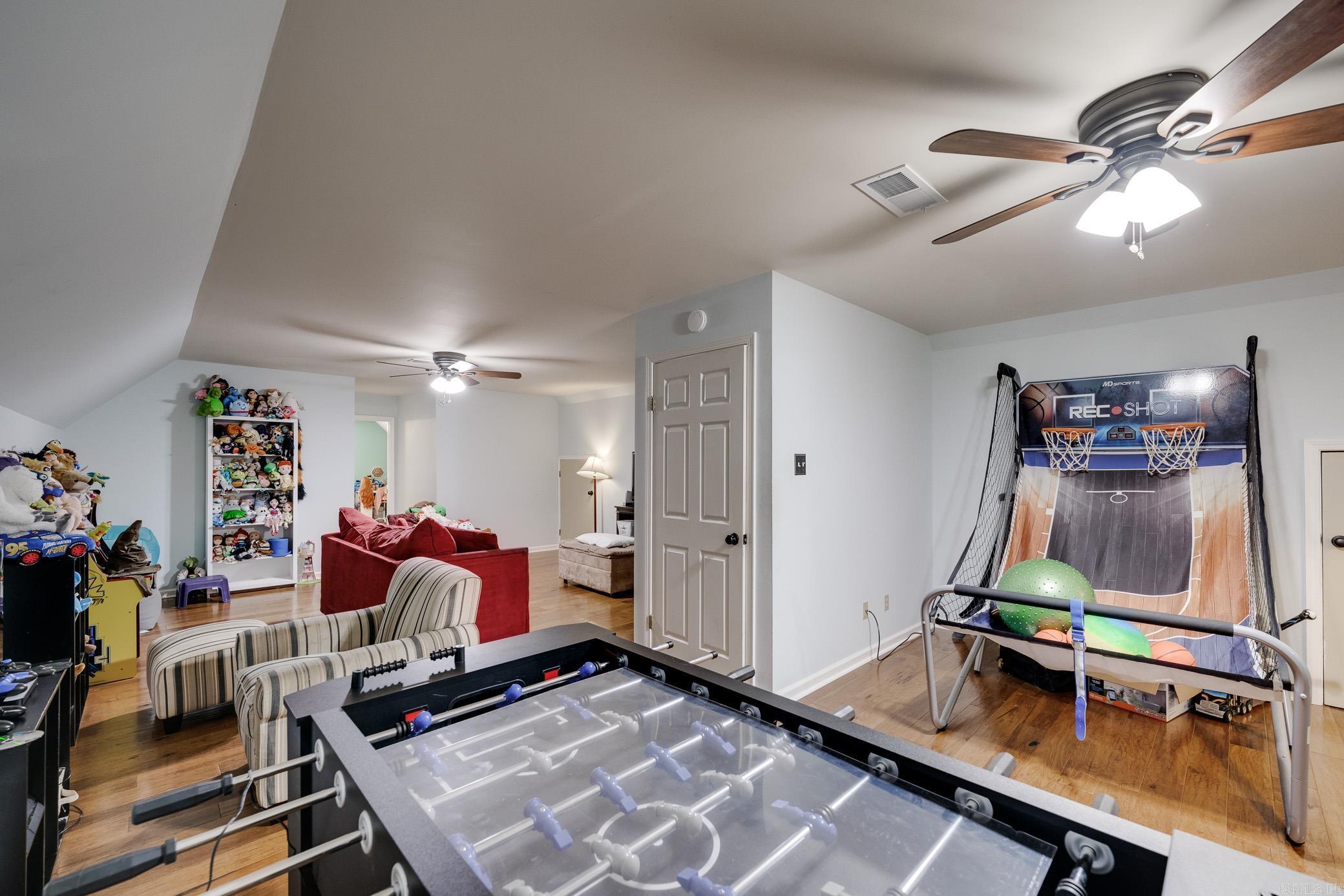 1202 Dogwood Trail