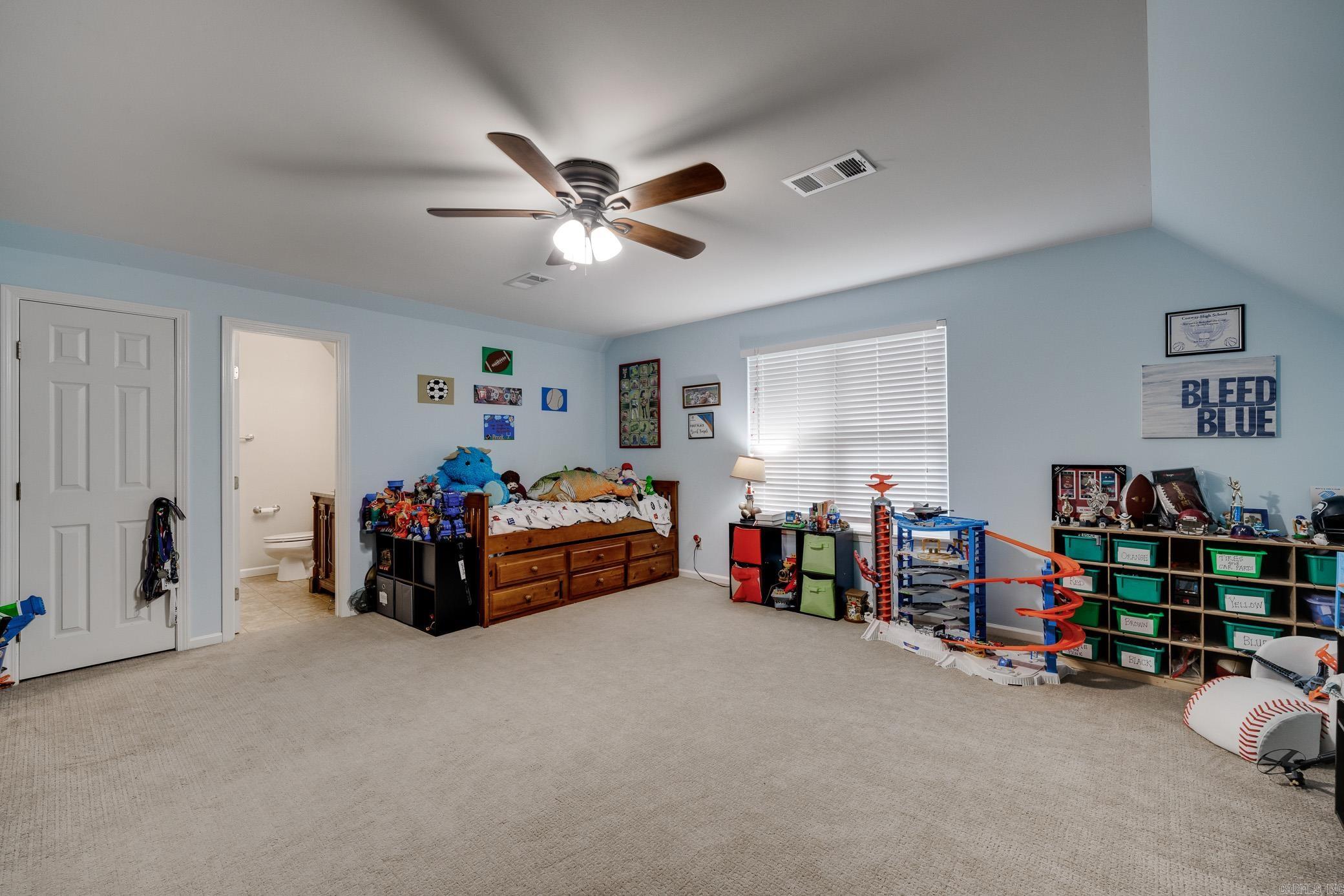 1202 Dogwood Trail