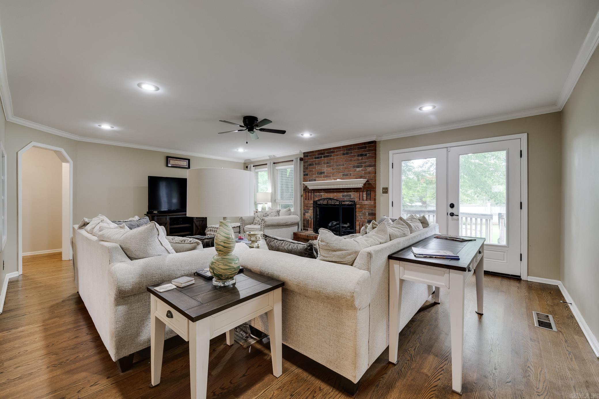 1202 Dogwood Trail