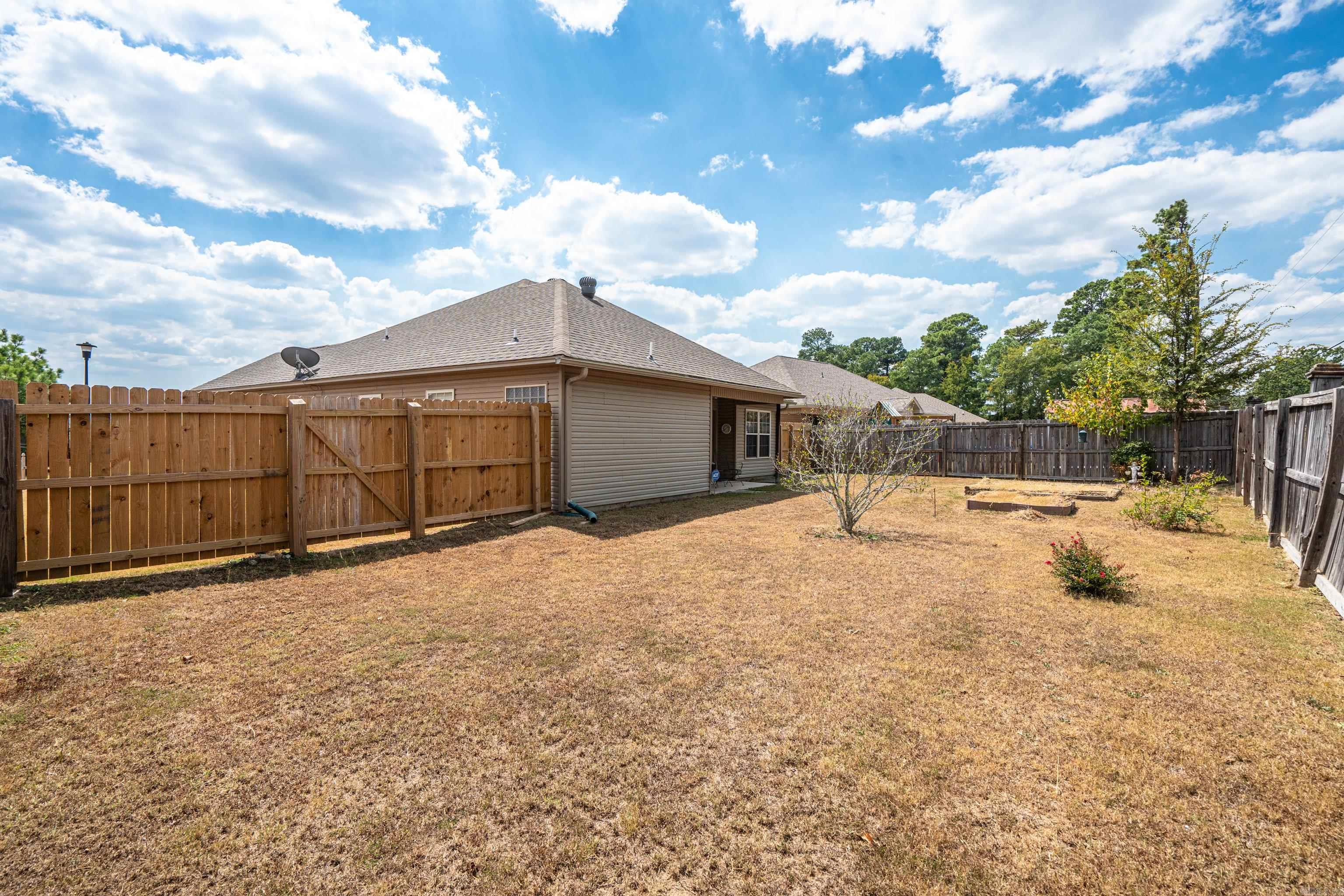 138  Durham  Hot Springs, AR