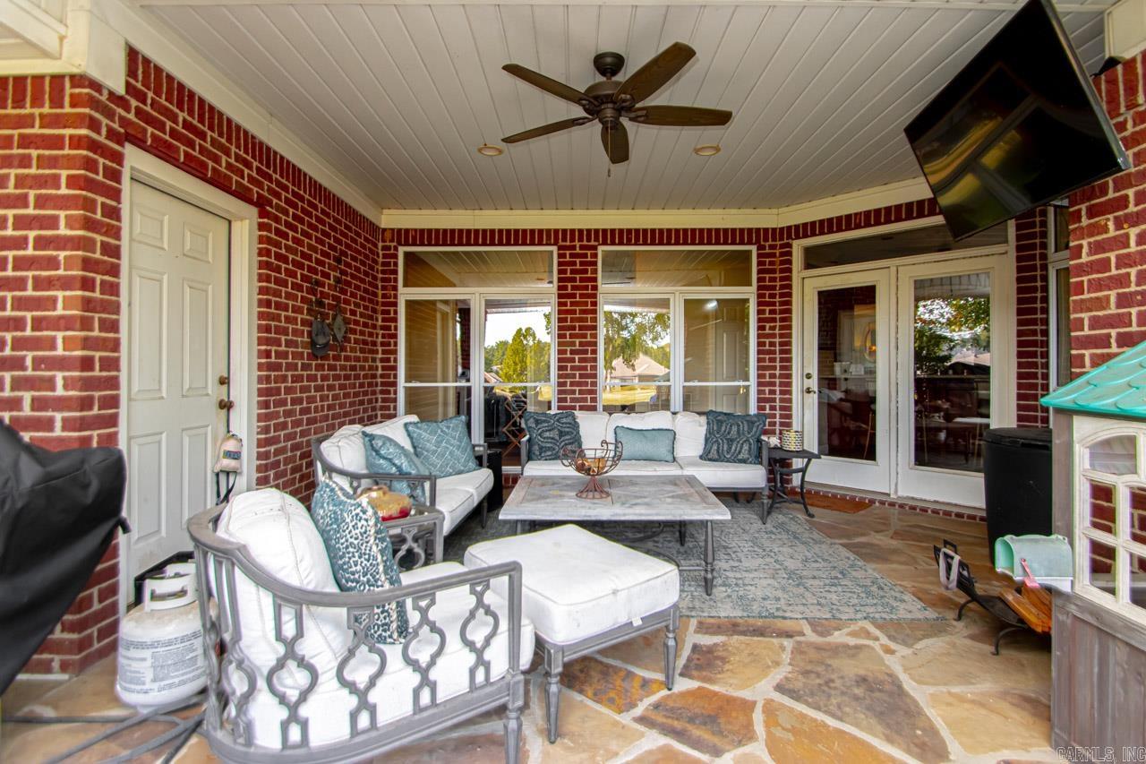 5006  Colonial  Benton, AR