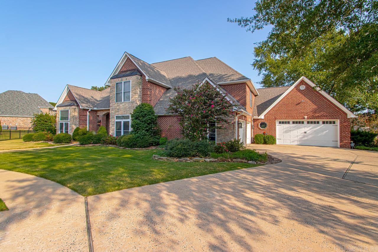 5006  Colonial  Benton, AR
