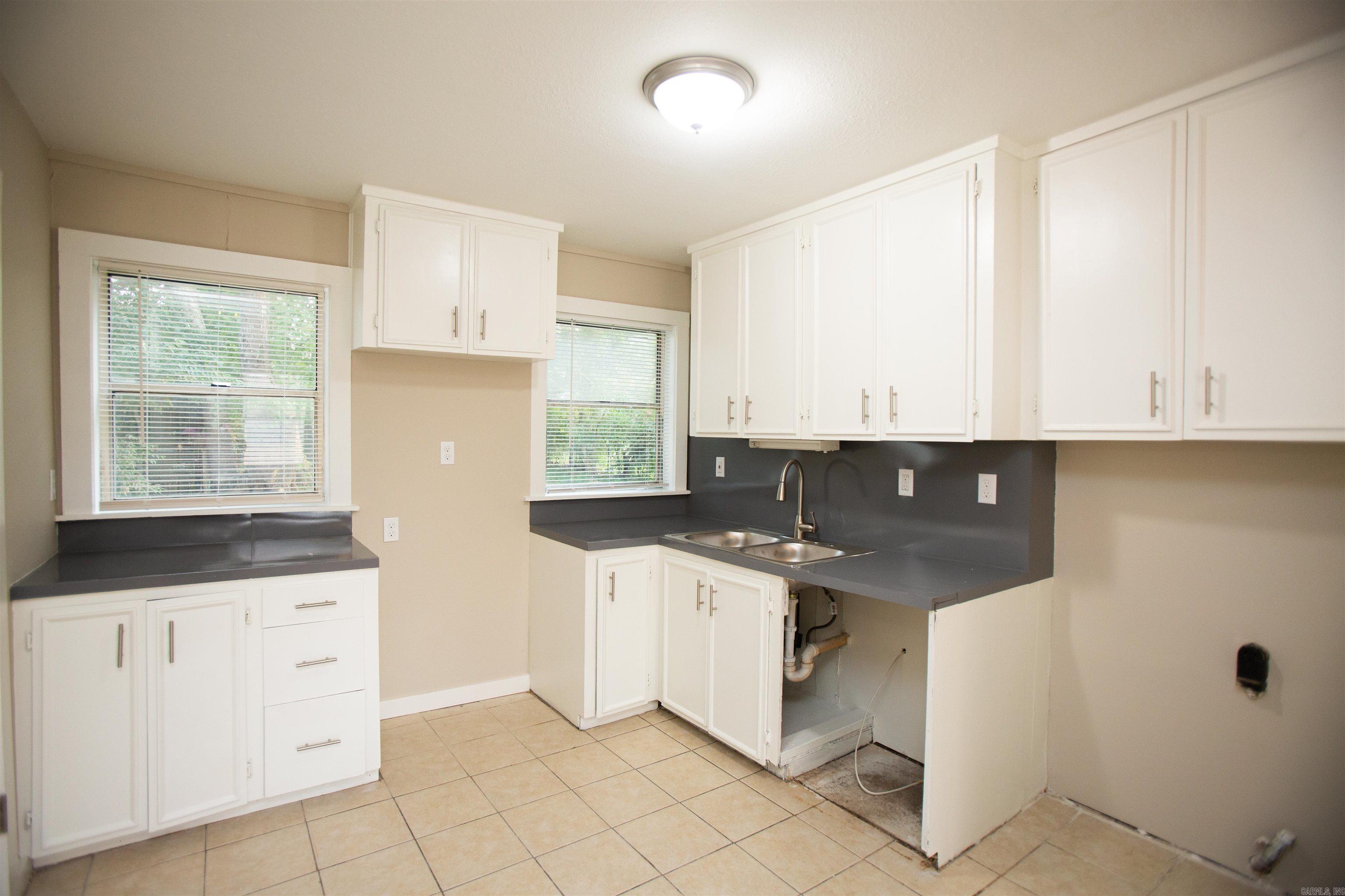 7621 W 44Th St  Little Rock, AR