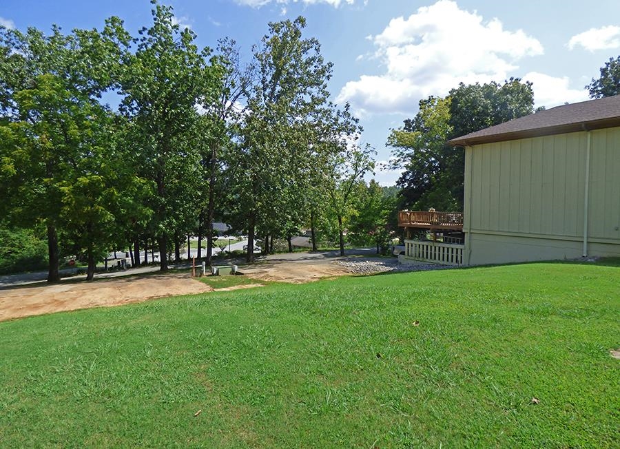  Whispering Winds  Cherokee Village, AR