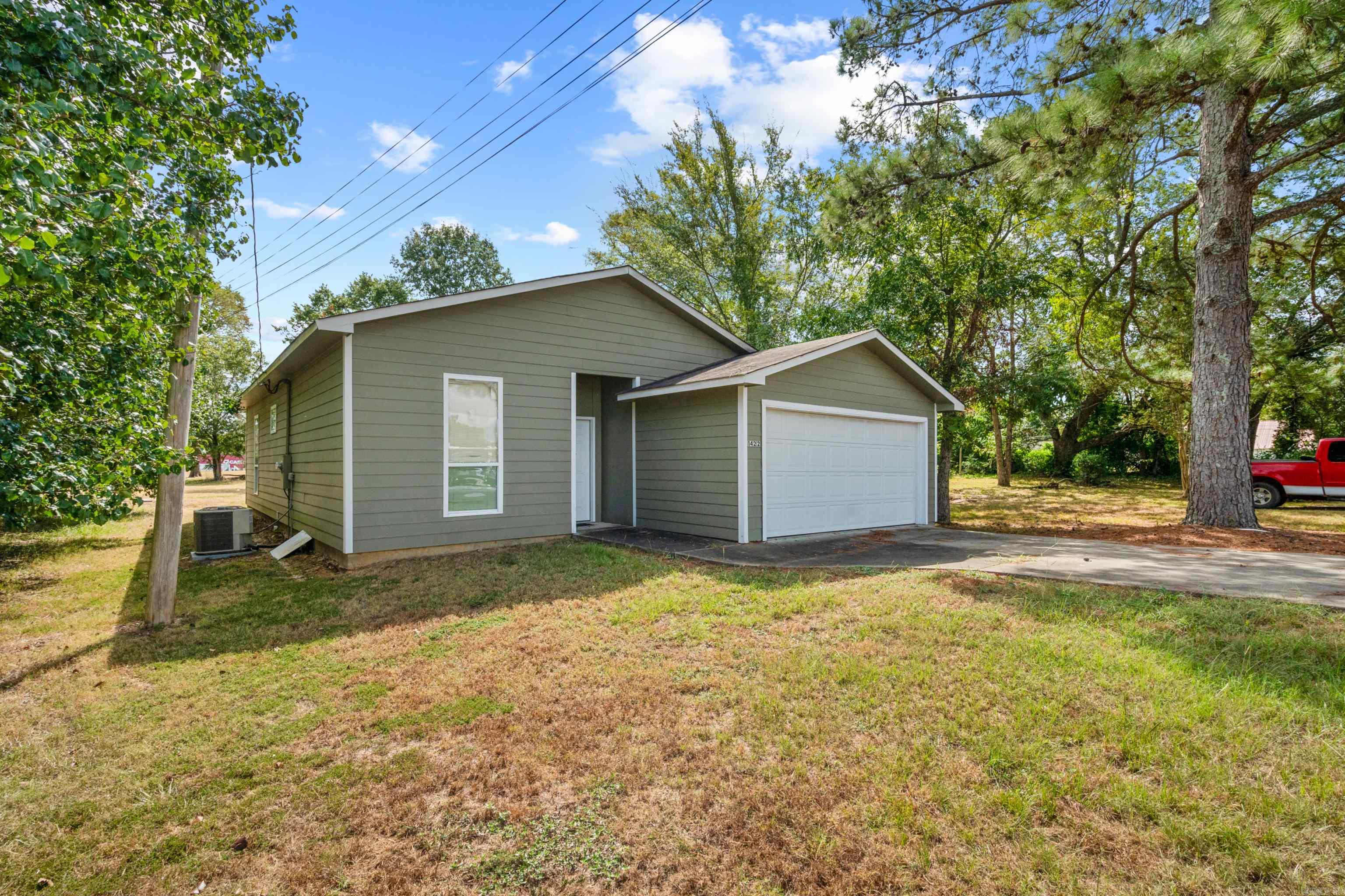 1422 W 2nd North  Prescott, AR