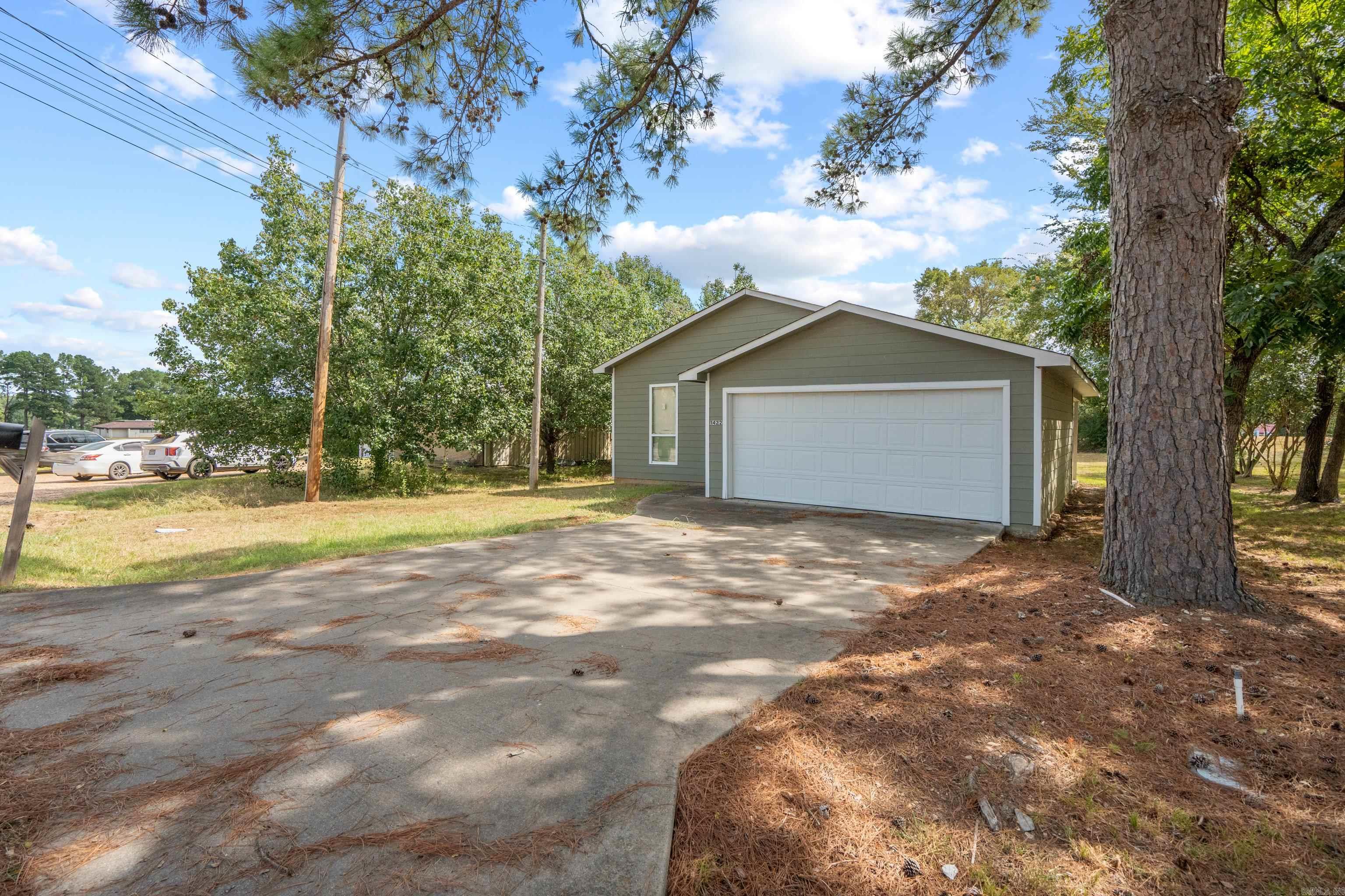 1422 W 2nd North  Prescott, AR