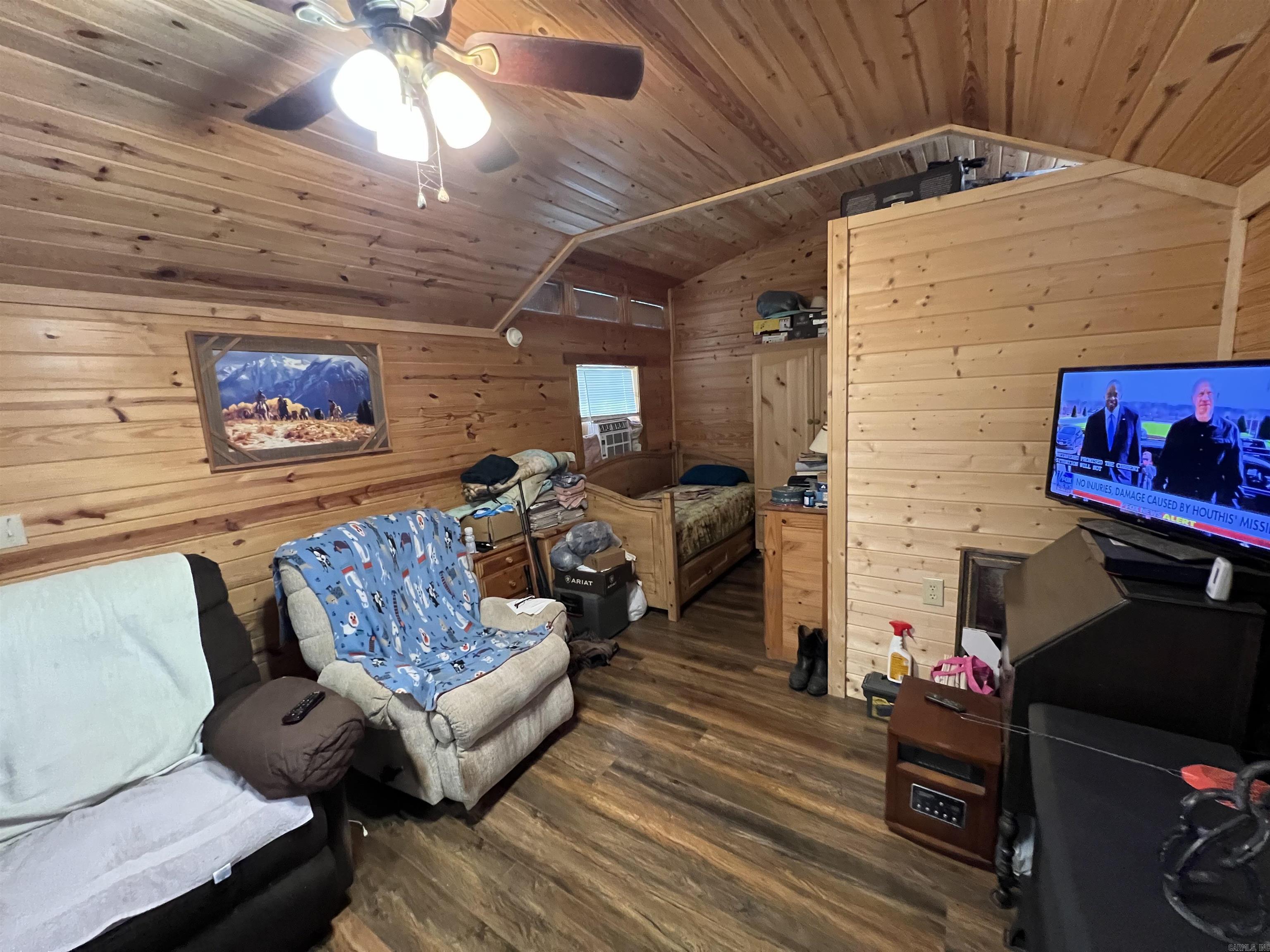 181  Polk Road 127  Mena, AR