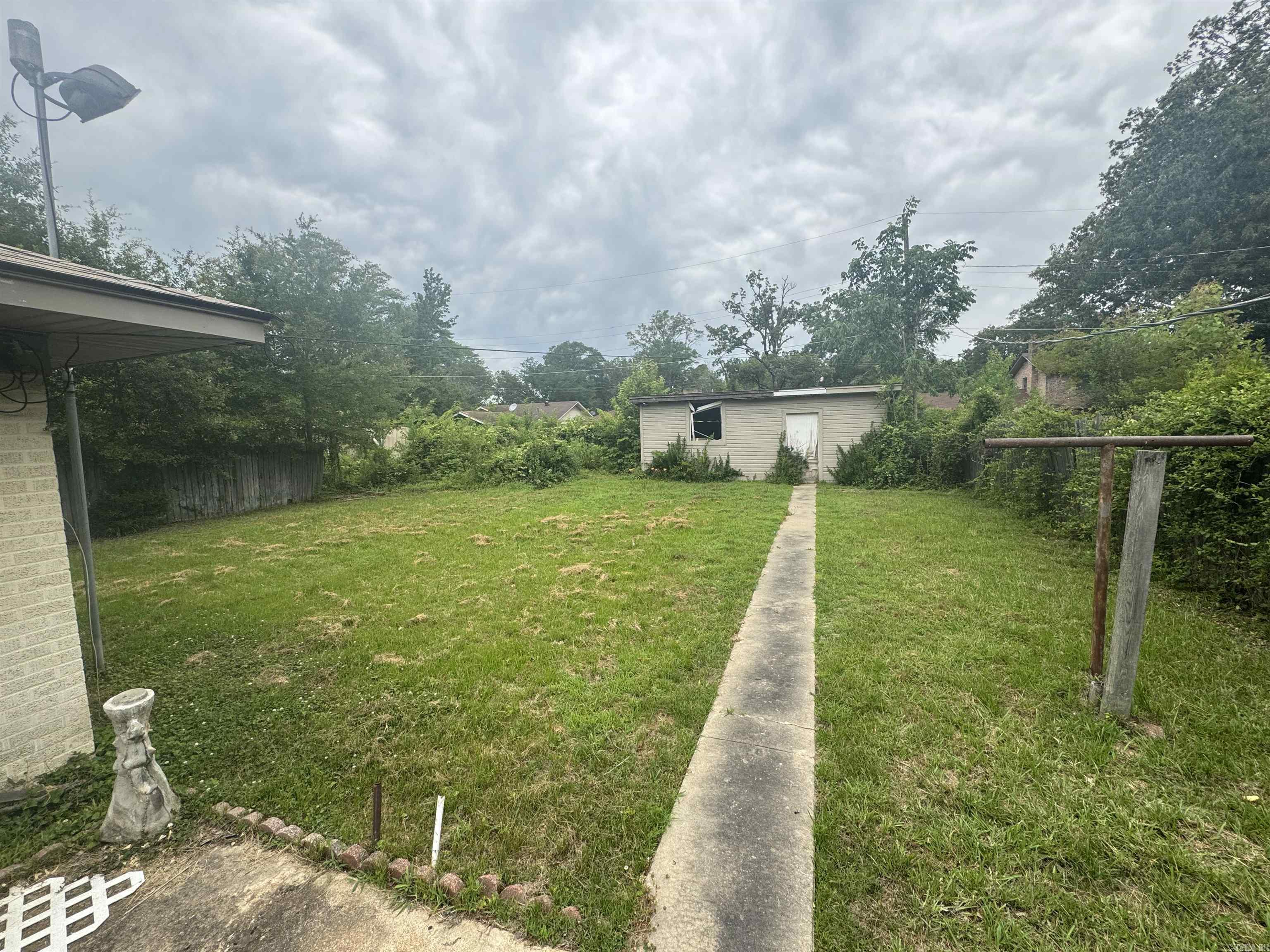1807 W 32nd Ave  Pine Bluff, AR