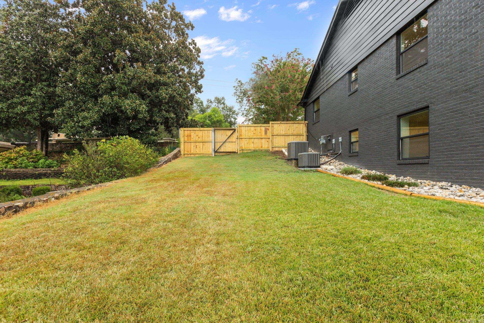 615  Evans  Benton, AR