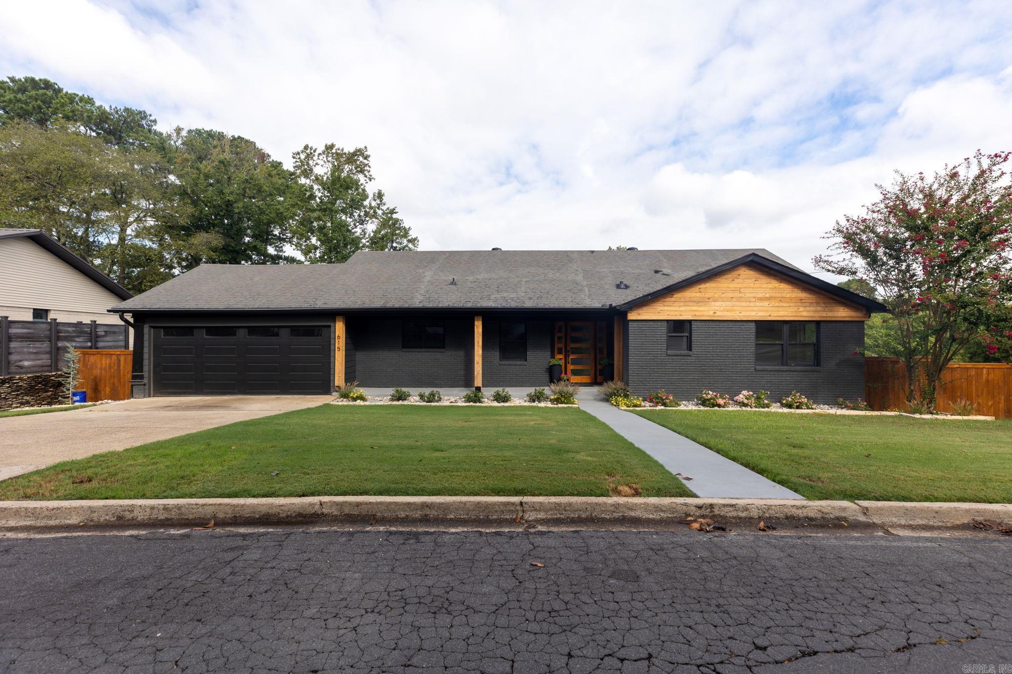615  Evans  Benton, AR