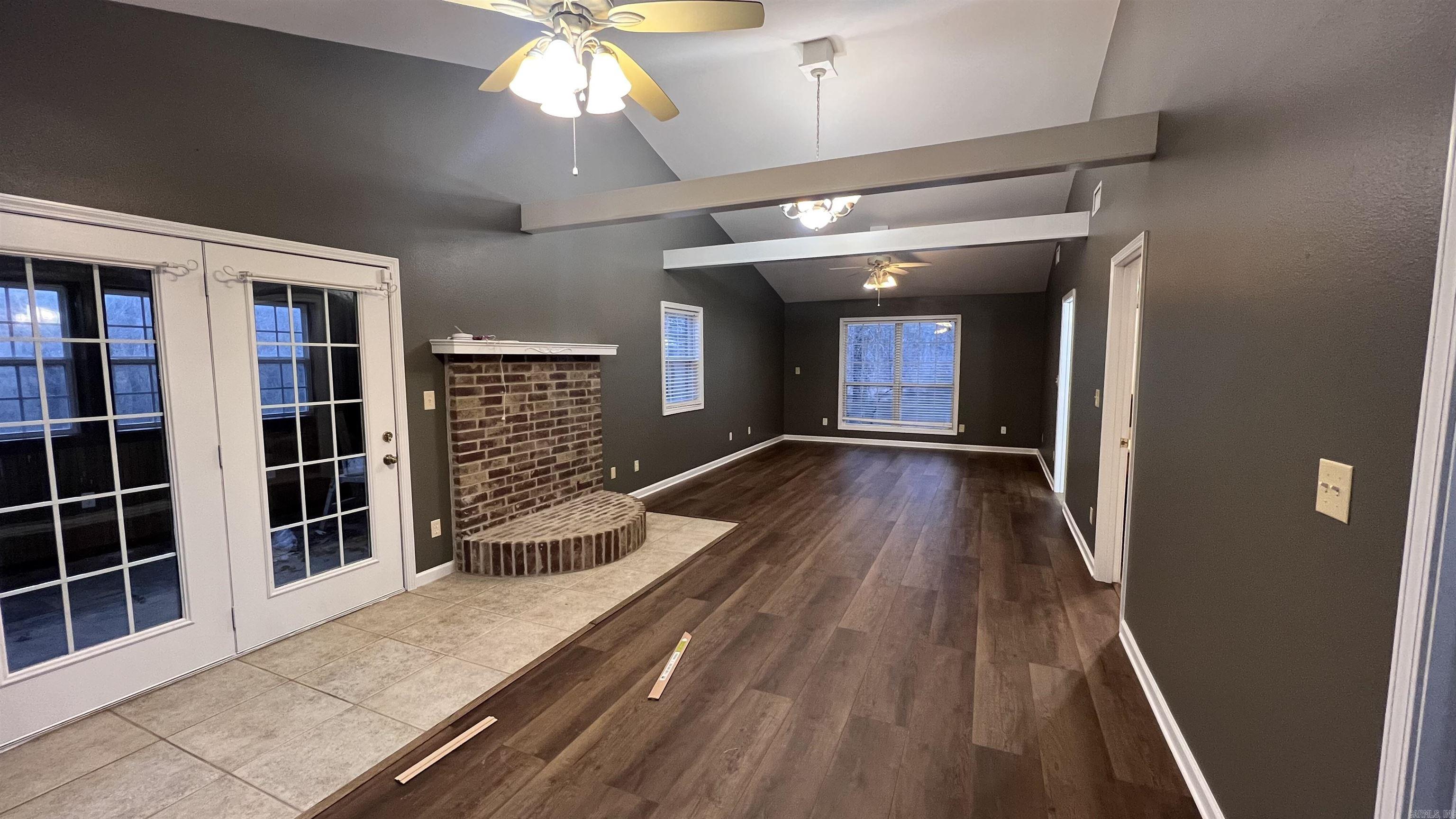 3385  Lewisburg B Austin, AR