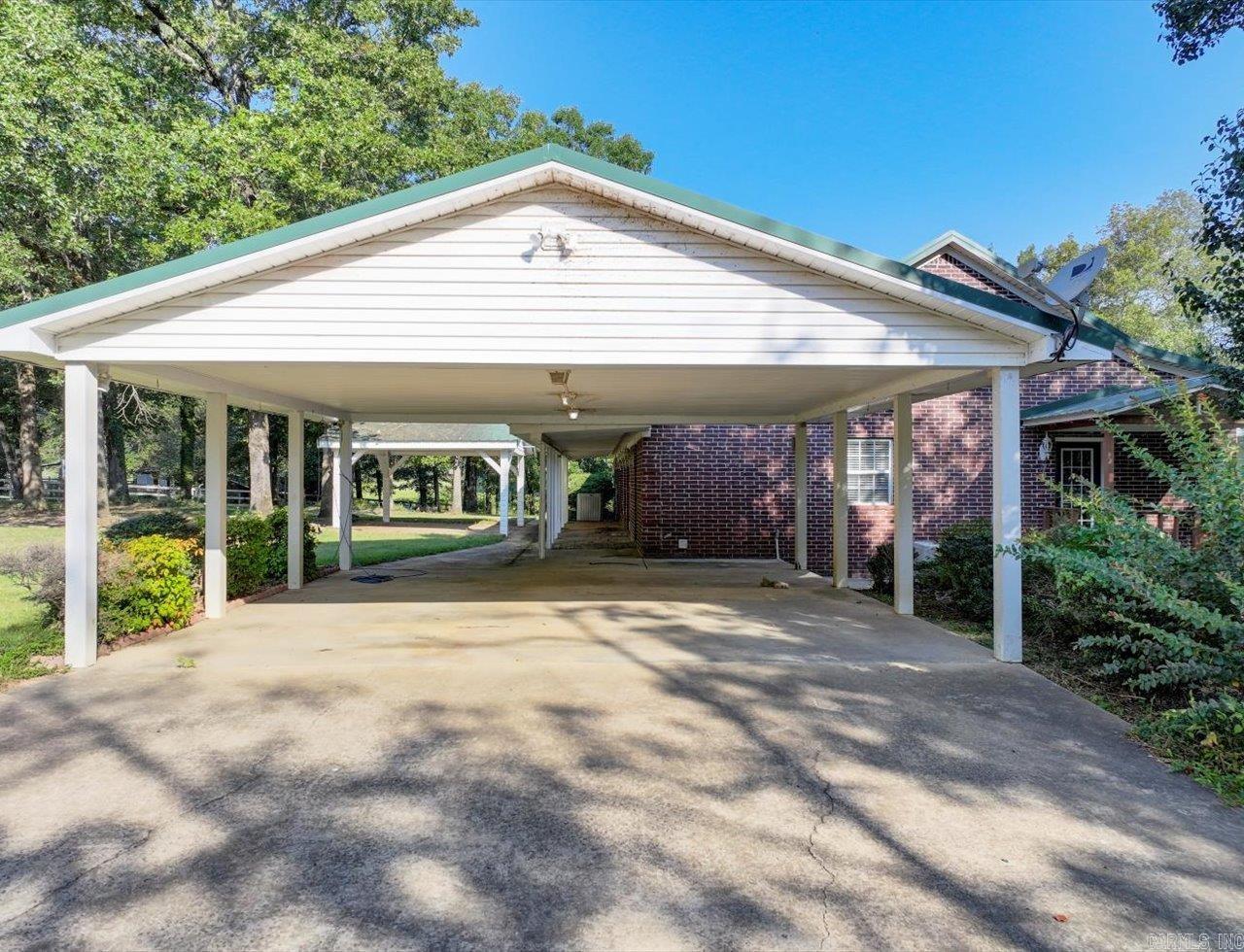 3385  Lewisburg B Austin, AR