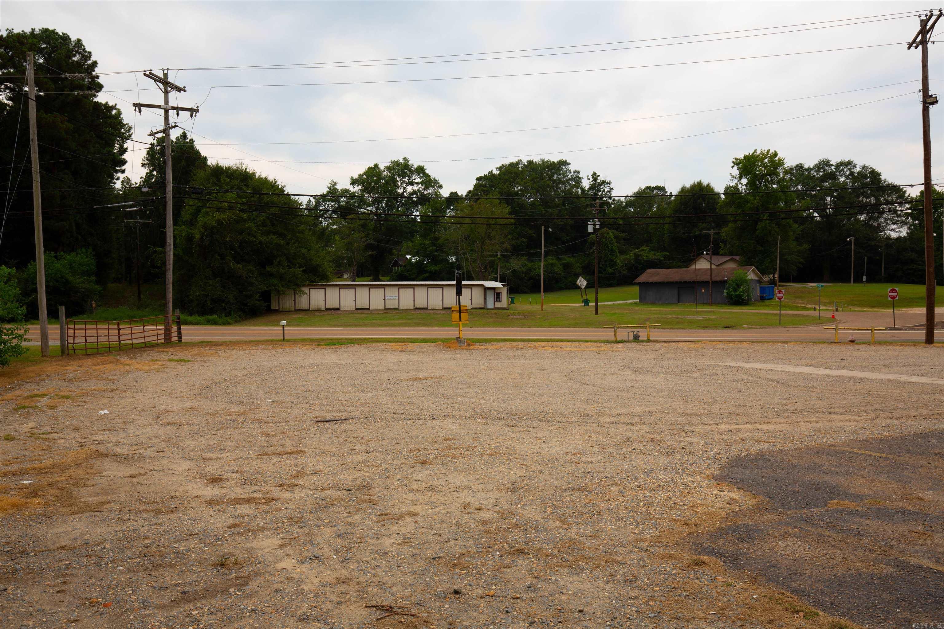 204  Strong Hwy  El Dorado, AR