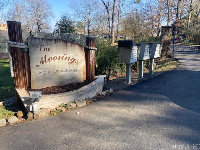 250 Grand Isle Drive Hot Springs, AR 71913