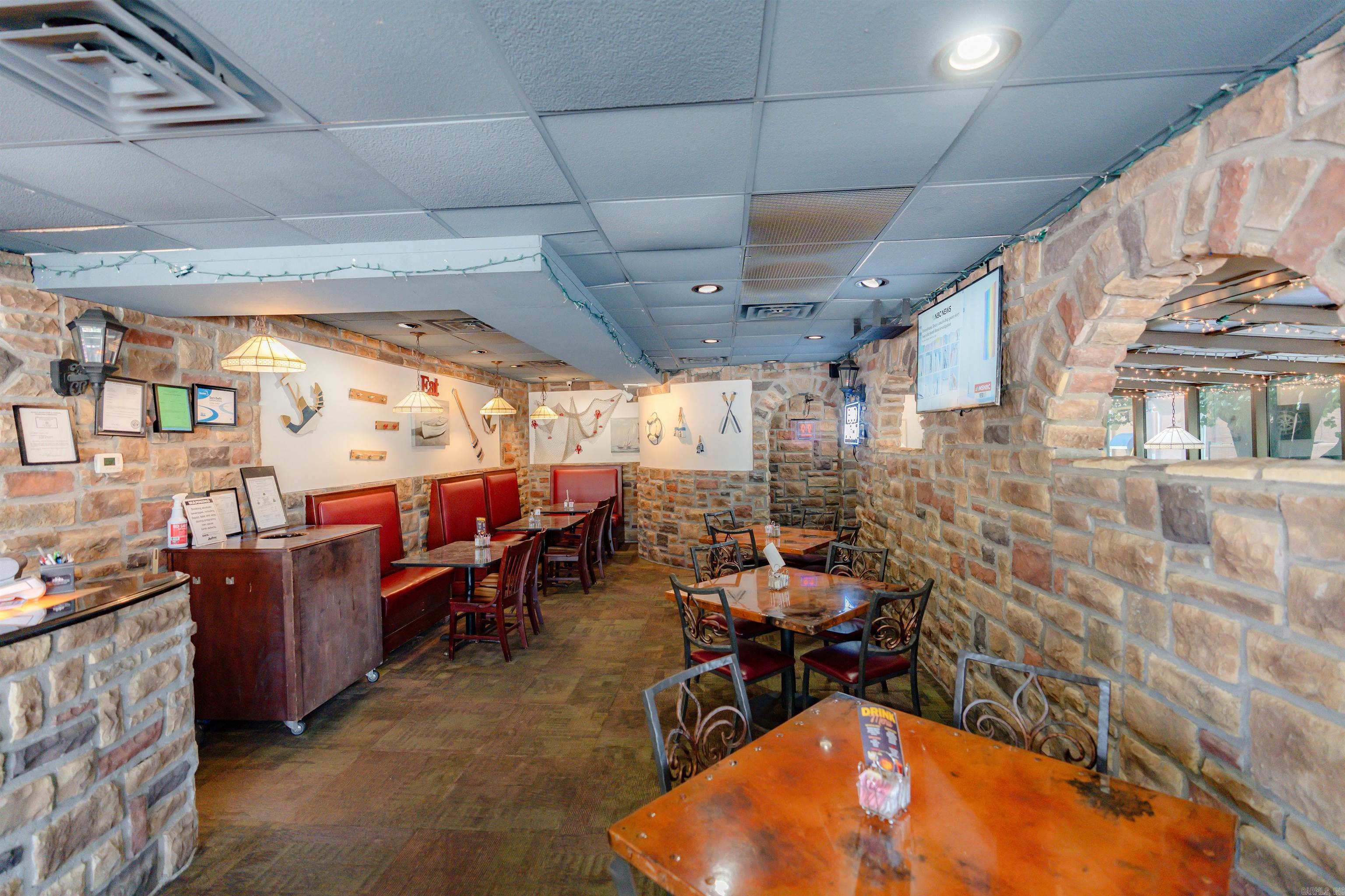 301 E Race  Searcy, AR