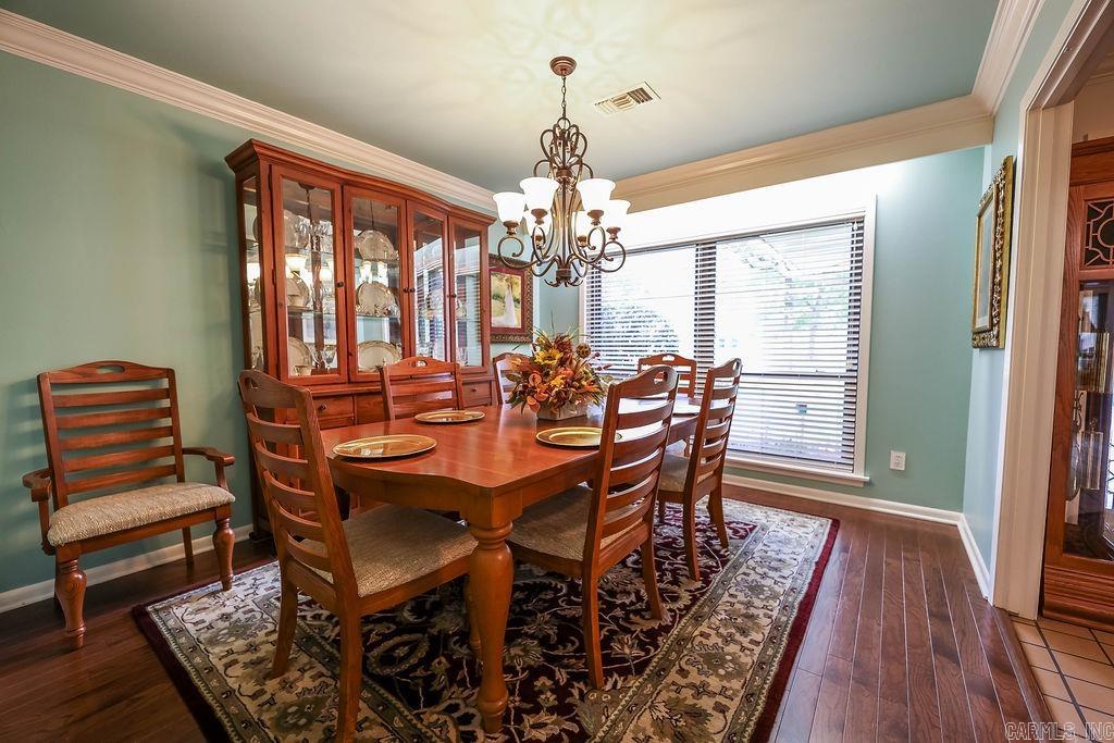 201 N Timberlane Dr