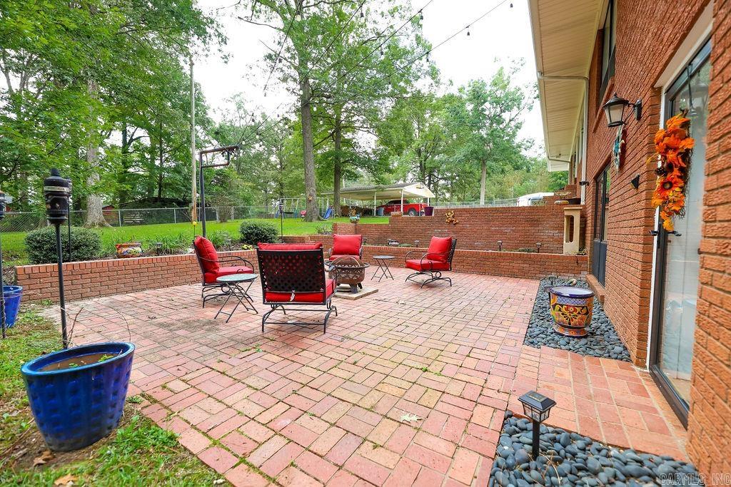 201 N Timberlane Dr