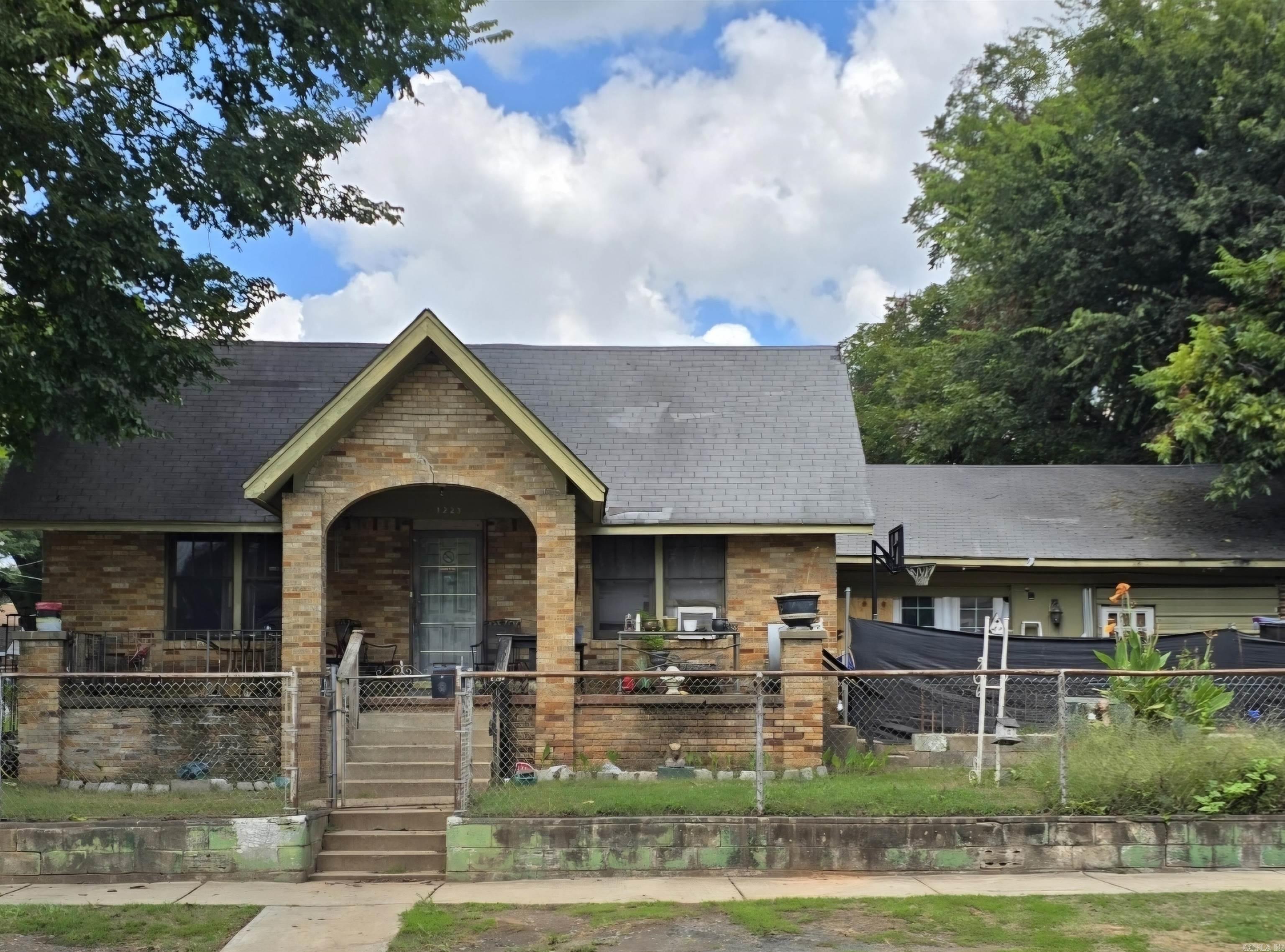 1223 W 11th  North Little Rock, AR