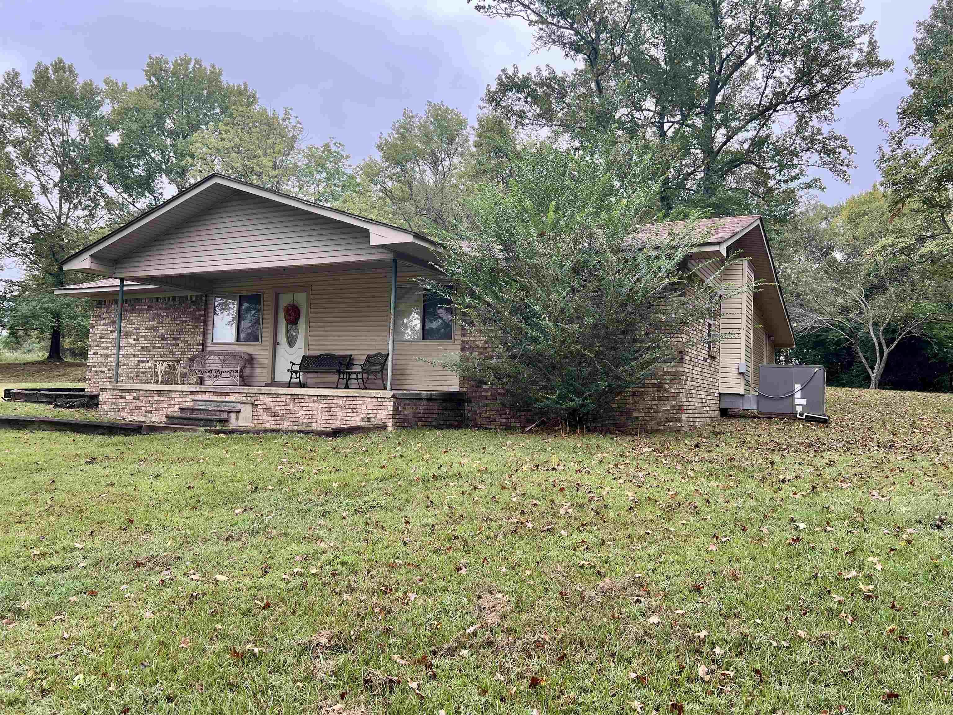 1457 Mt View Road Glenwood, AR 71943