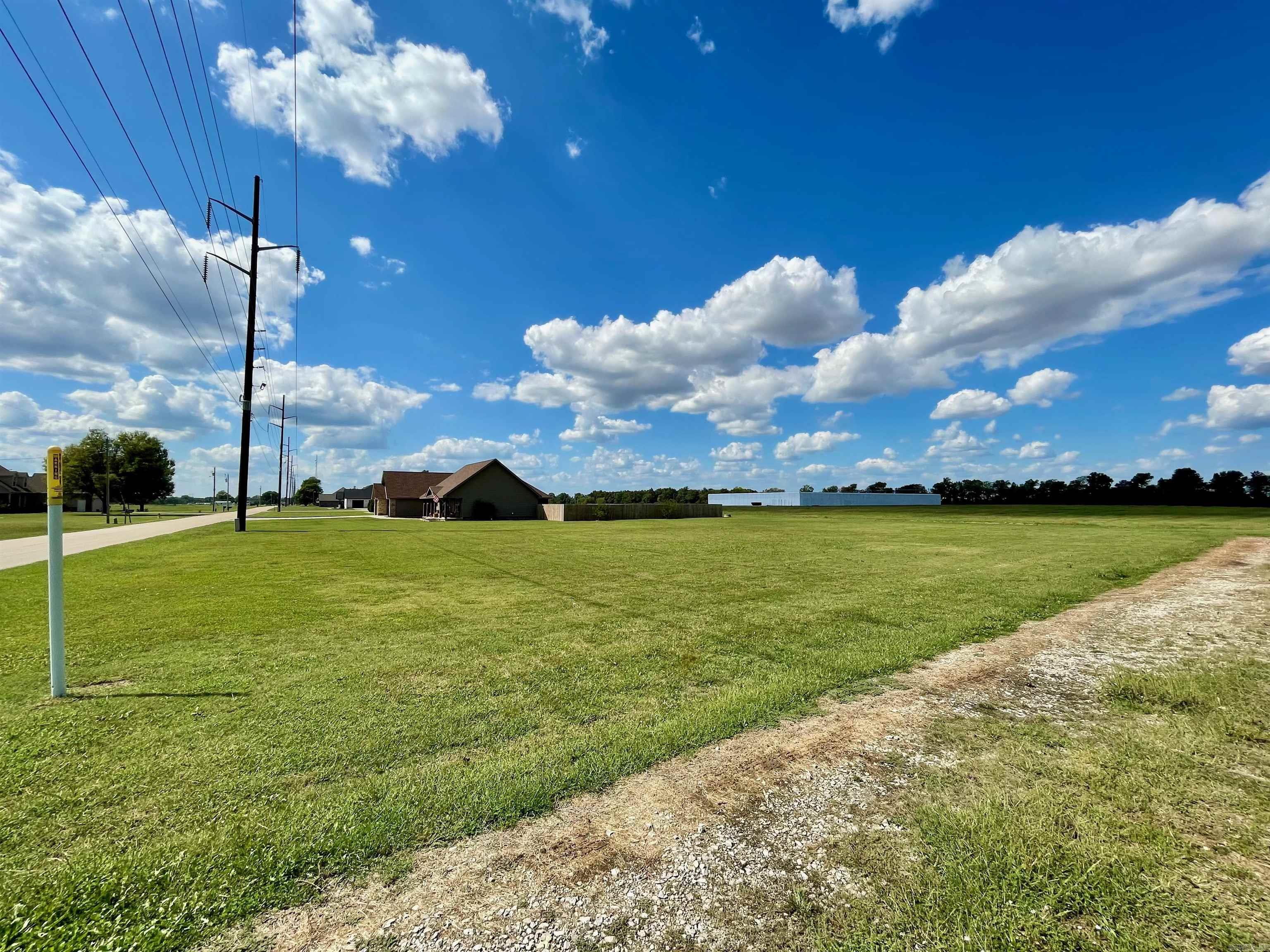   Lot 33-17-01E Midway Road  Walnut Ridge, AR