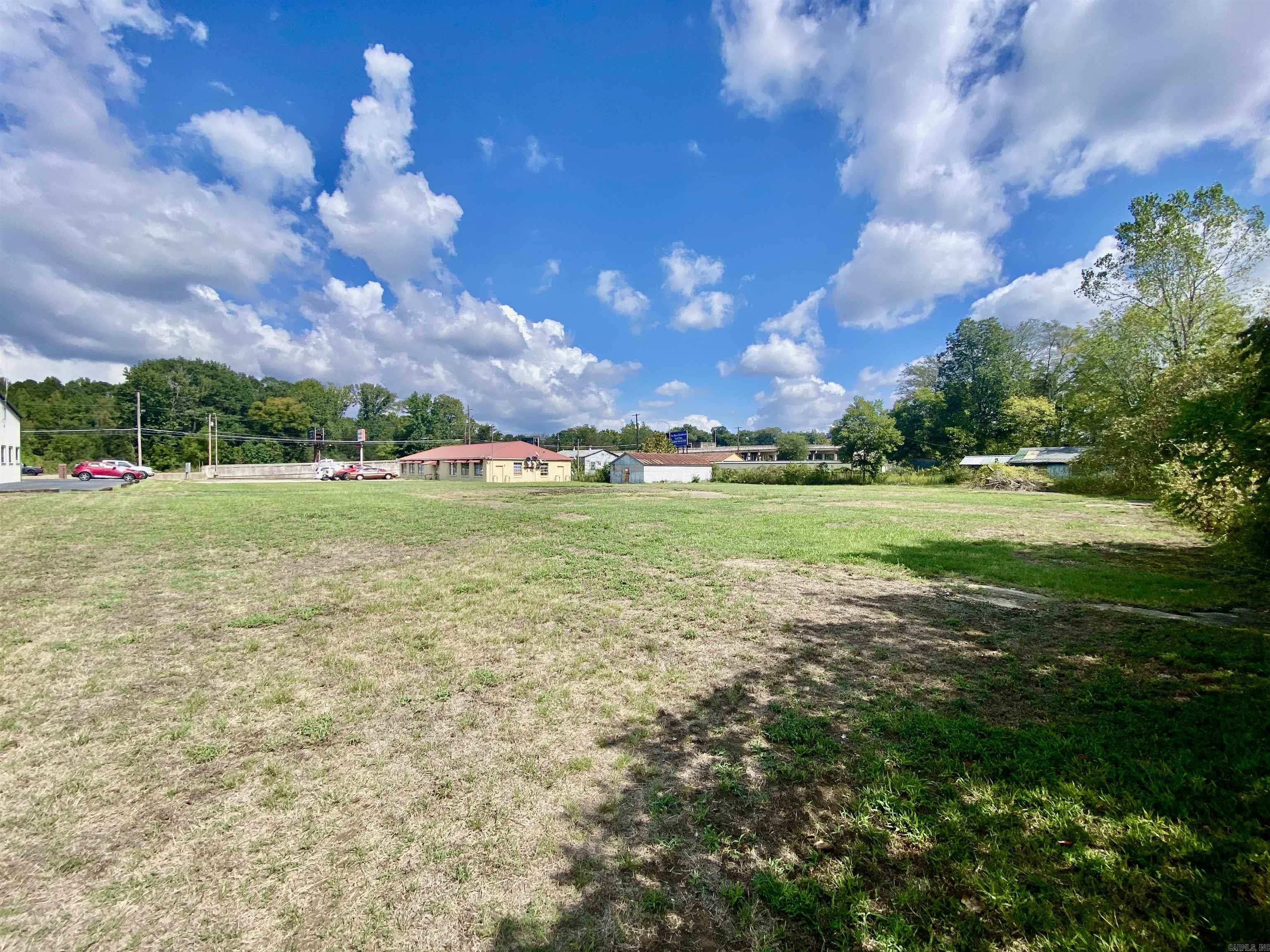 104 N Main  Malvern, AR