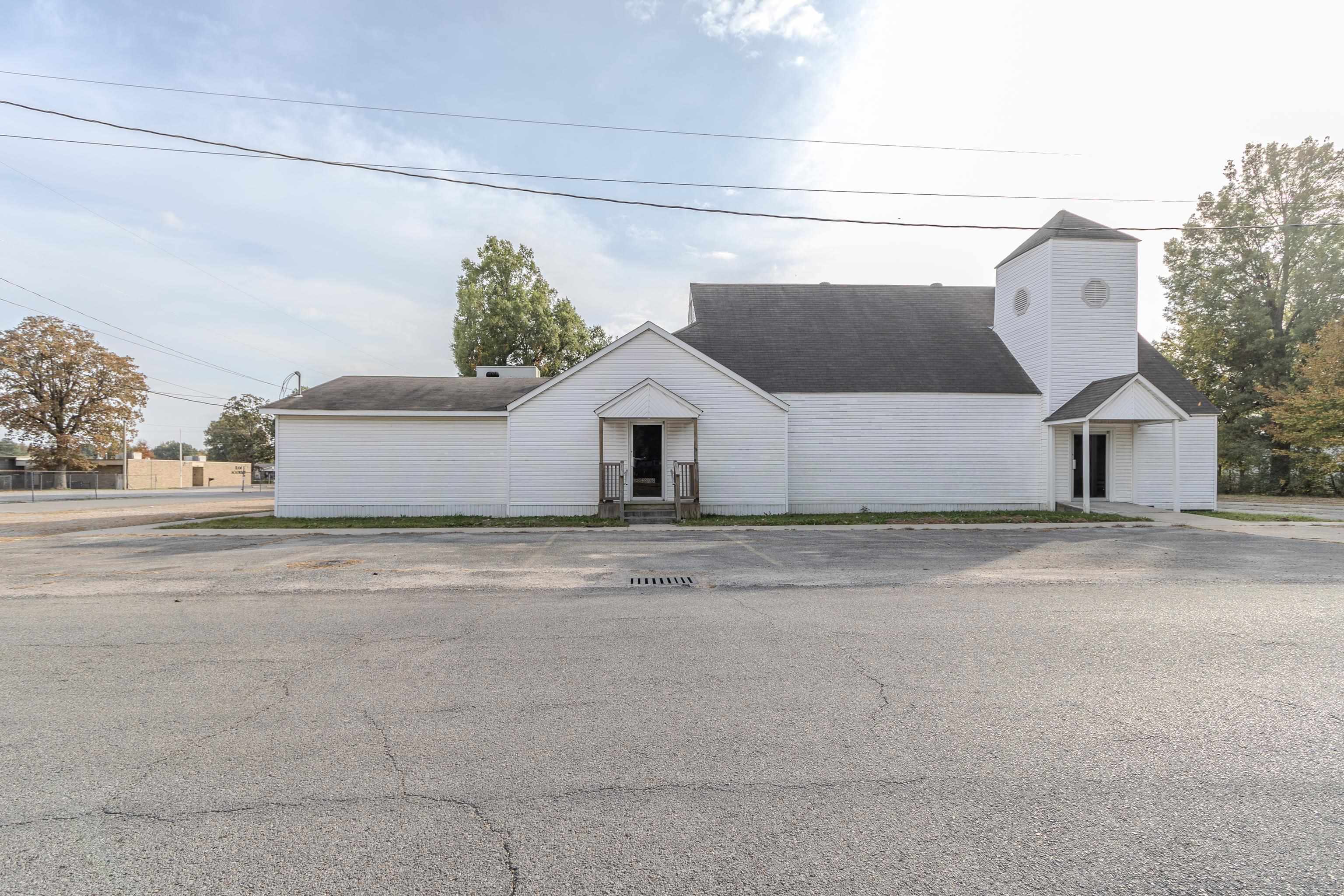 412  Newton  Paragould, AR